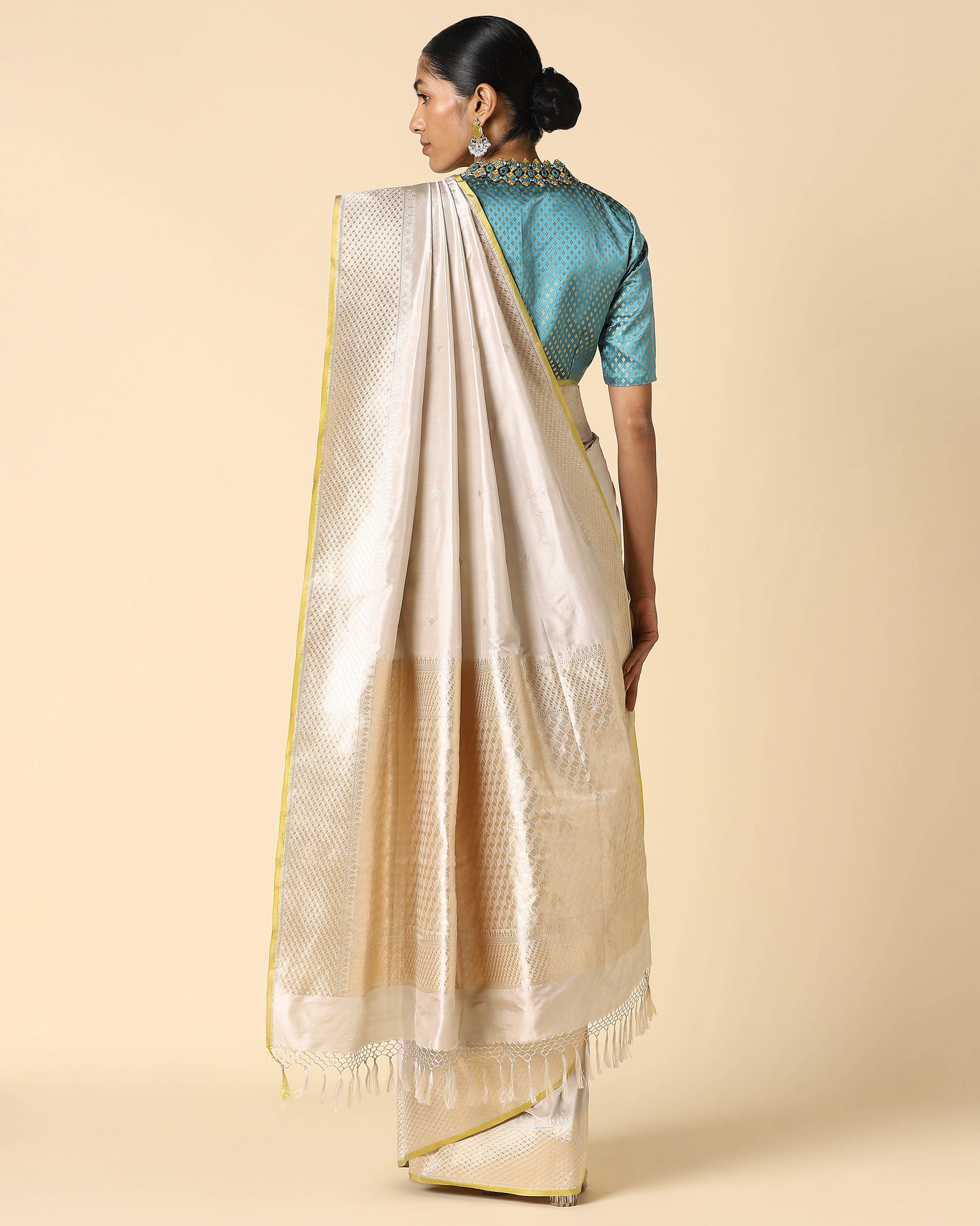 Vaeda Banarasi Kadwa Silk Saree