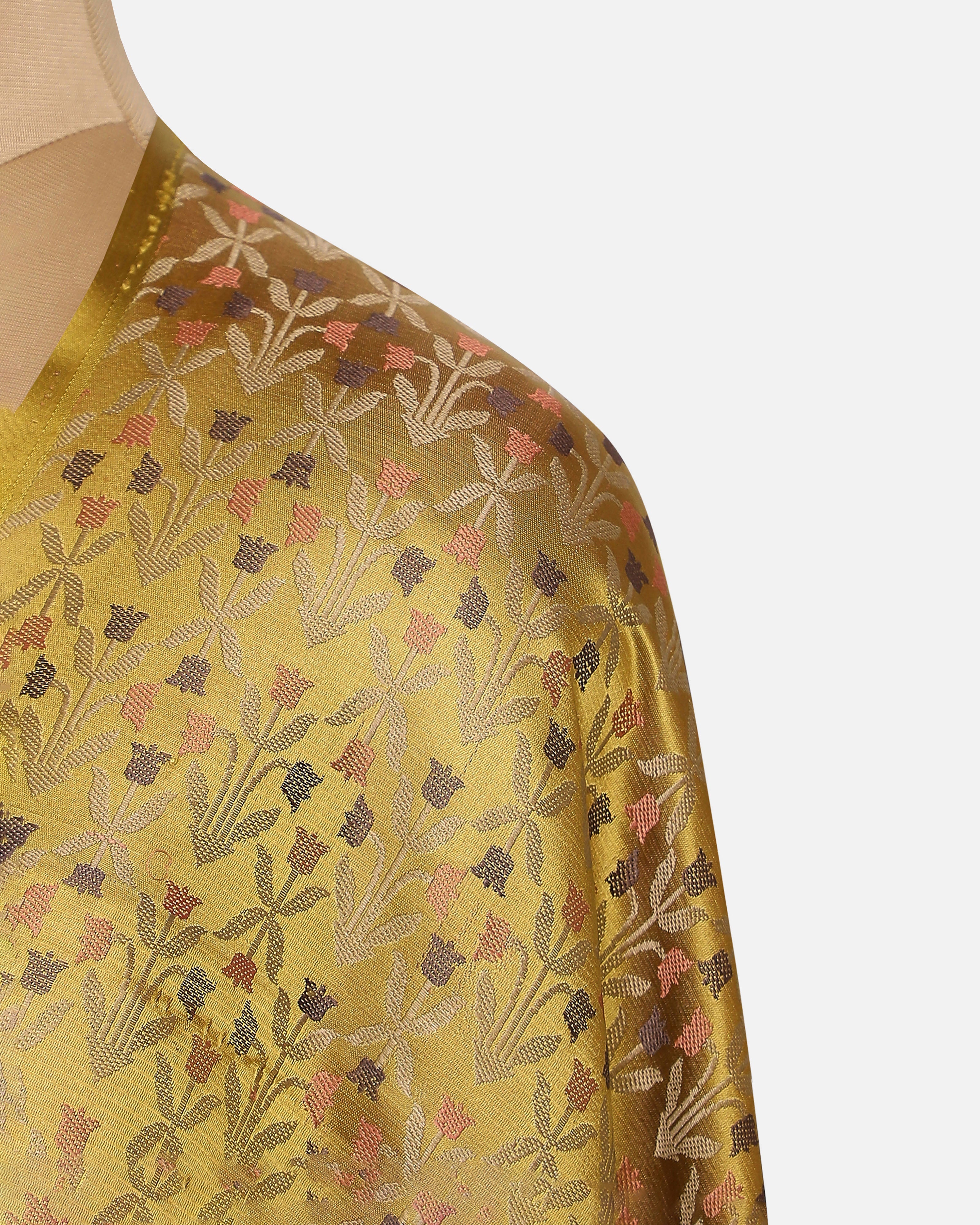 Kashini Banarasi Tanchoi Silk Suit Fabric