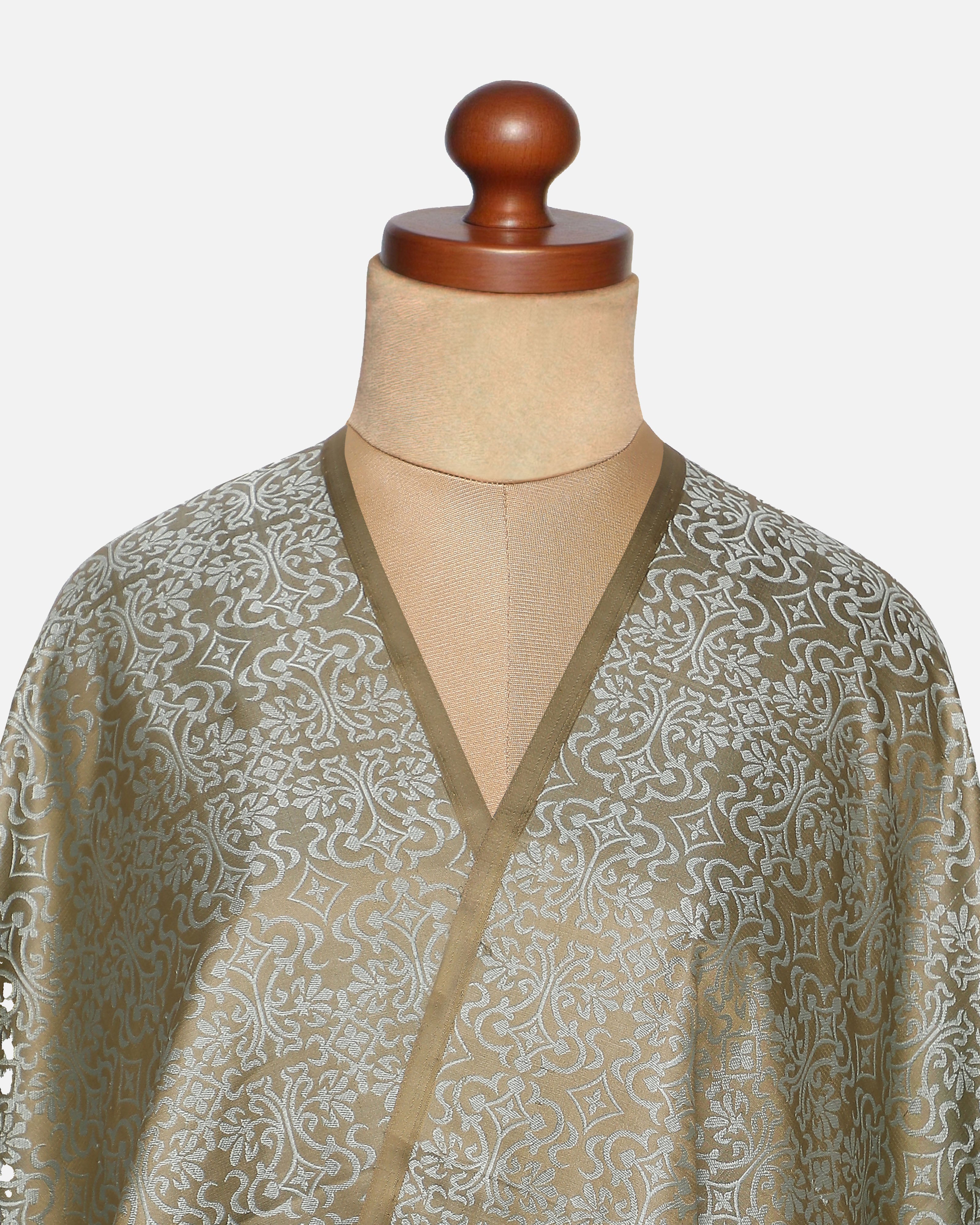 Hamra Banarasi Tanchoi Silk Suit Fabric