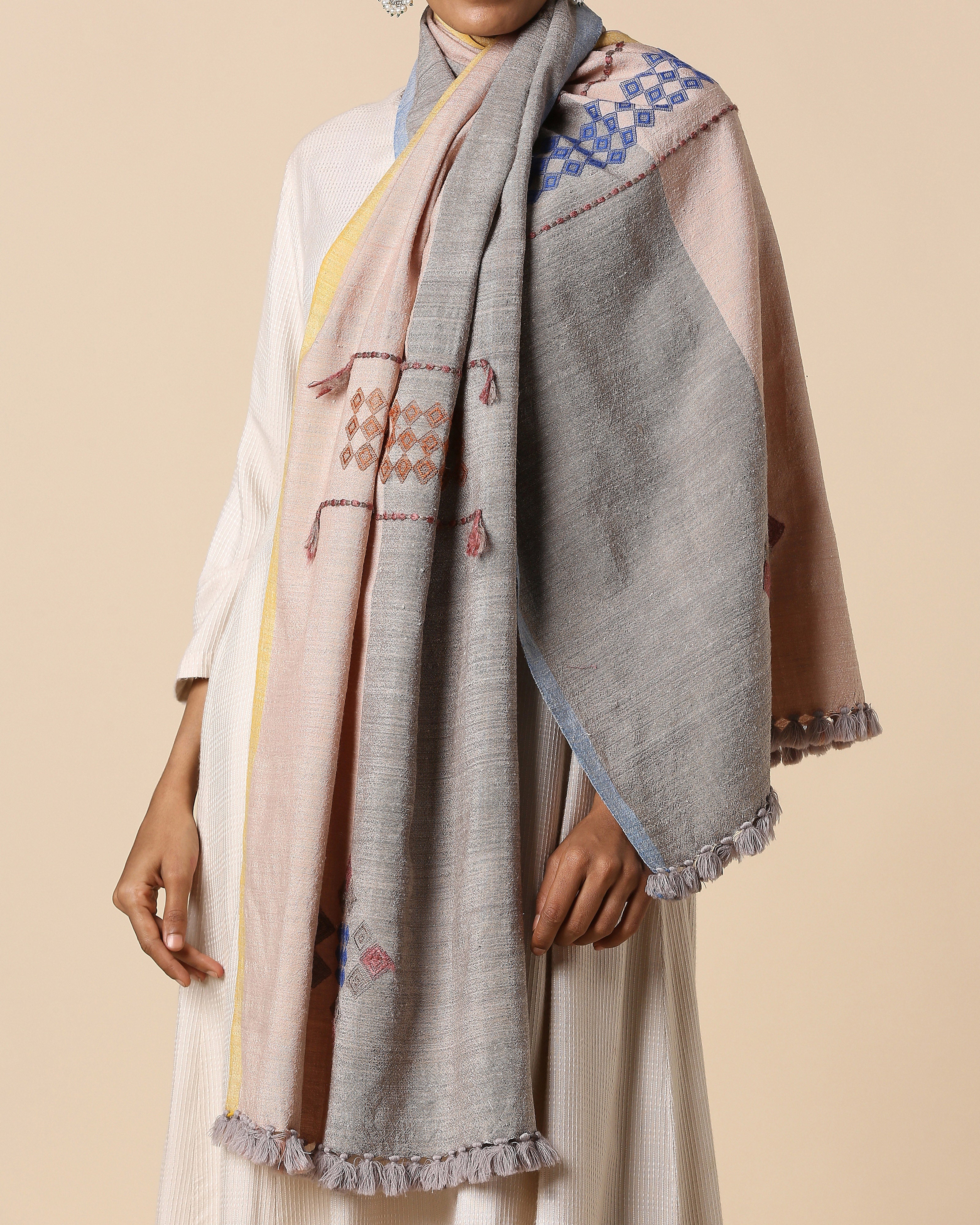 Roma Bhujodi Extra Weft Wool Silk Stole