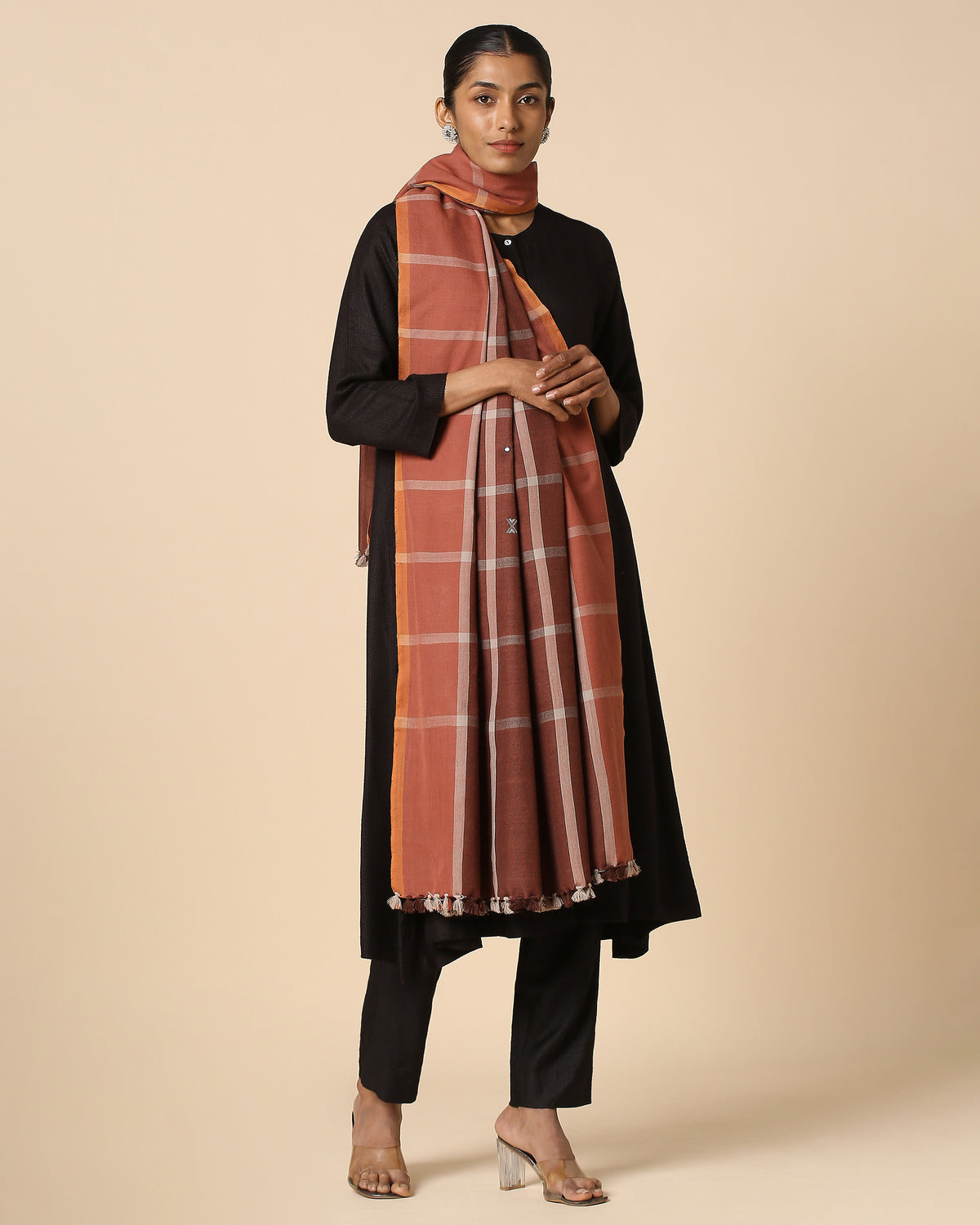 Parla Bhujodi Extra Weft Woolen Shawl