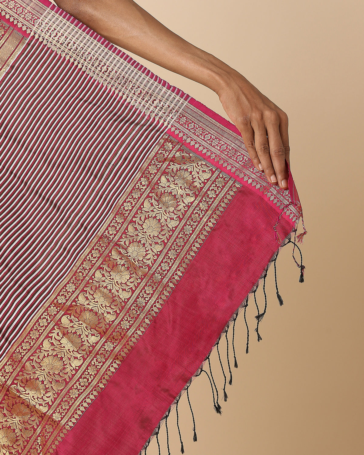 Ivaan Pochampally Weft Ikat Silk Saree