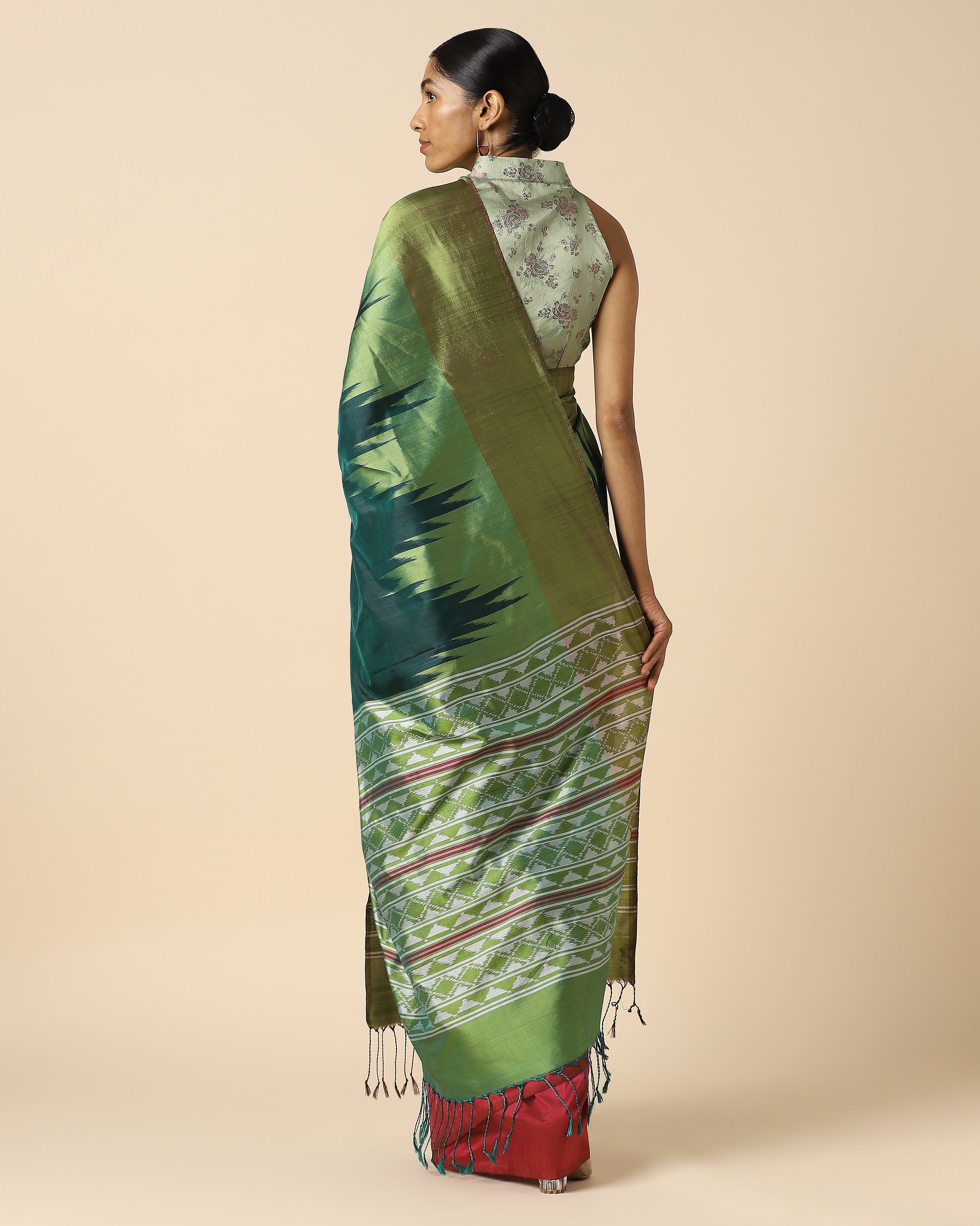 Giria Pochampally Weft Ikat Silk Saree