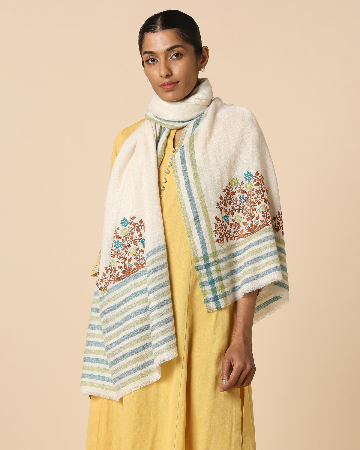 Marlin Kashmir Sozni Embroidery Pashmina Shawl