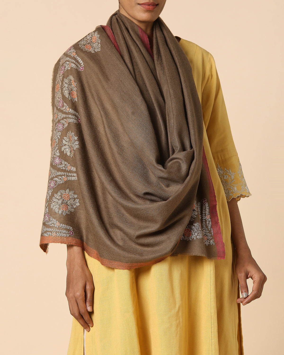 Roush Kashmir Sozni Embroidery Pashmina Stole