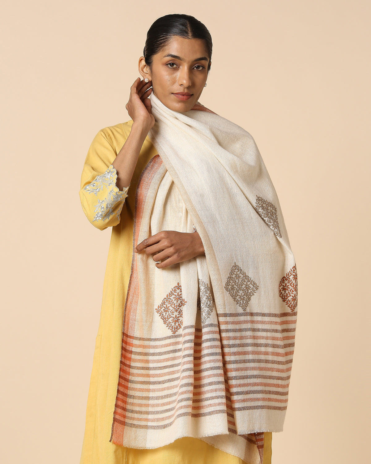 Fiyan Kashmir Sozni Embroidery Pashmina Stole