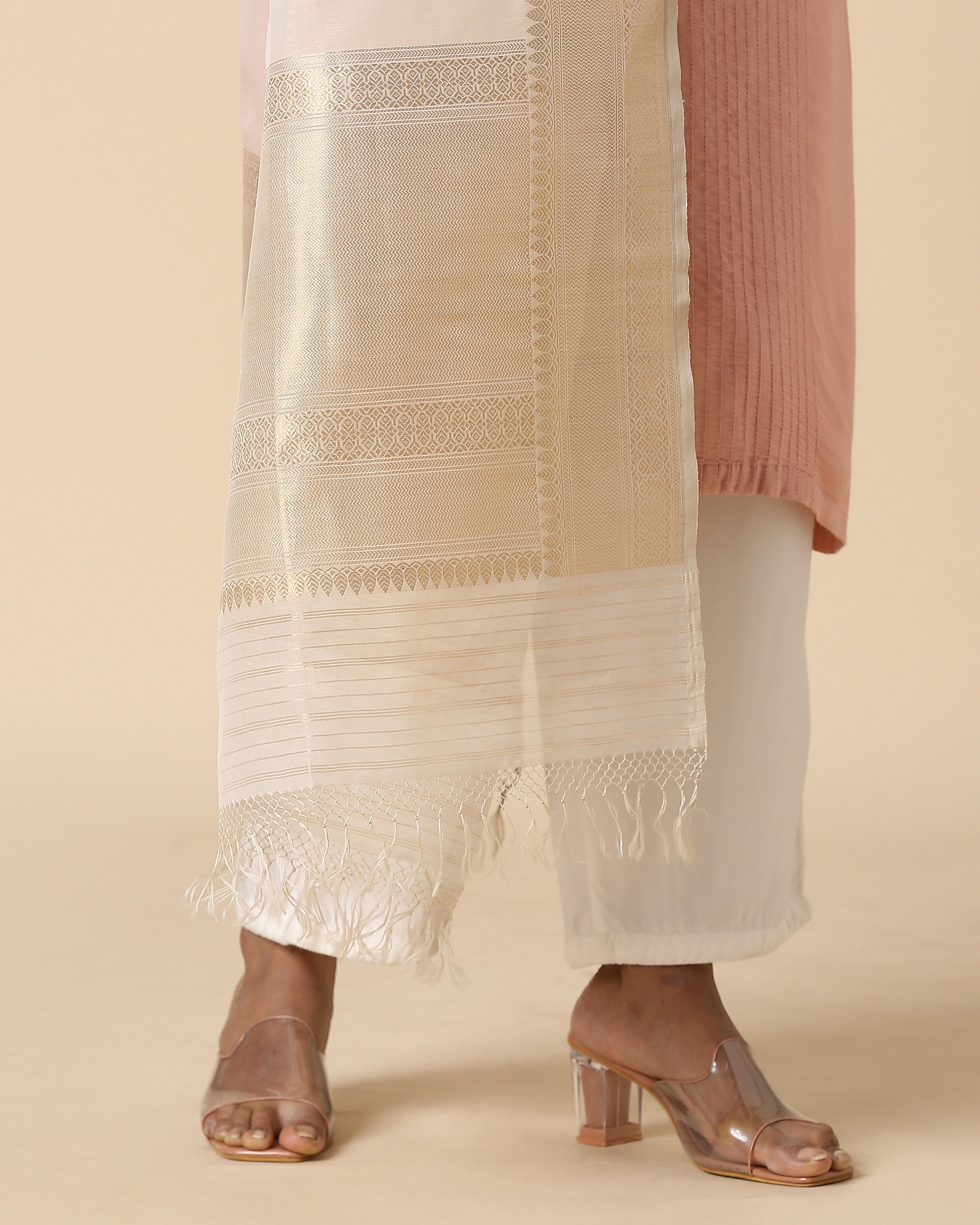 Alayna Banarasi Kadwa Silk Cotton Dupatta