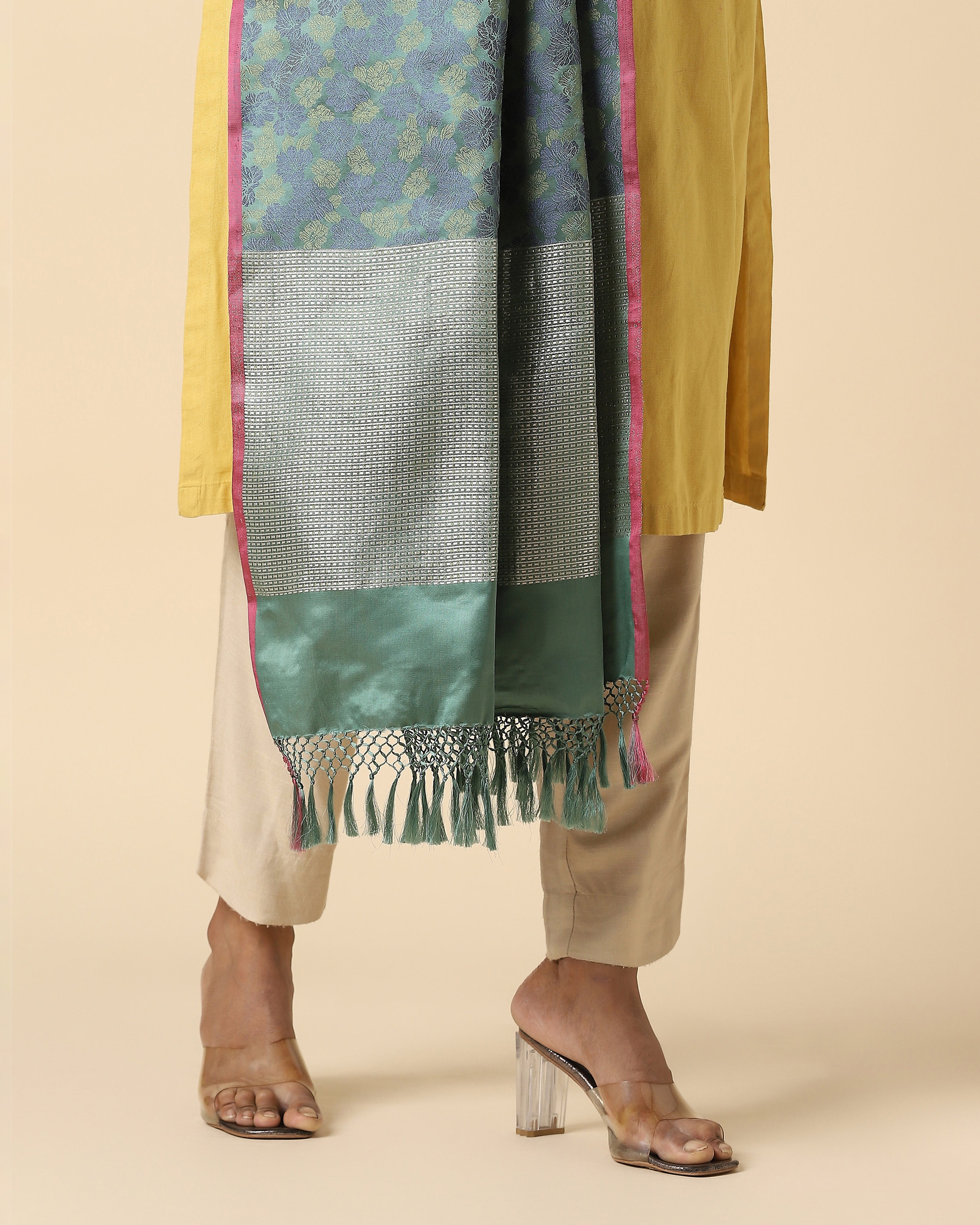 Alani Banarasi Tanchoi And Kadwa Silk Dupatta