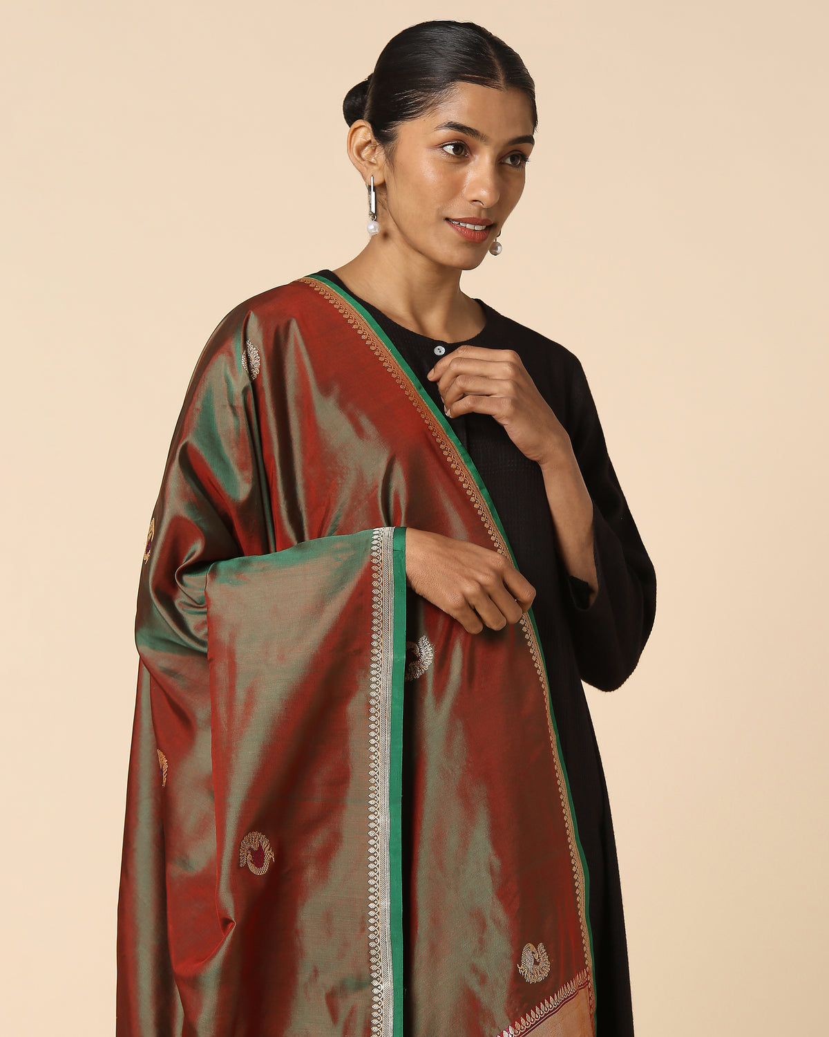 Mahi Banarasi Kadwa Silk Dupatta