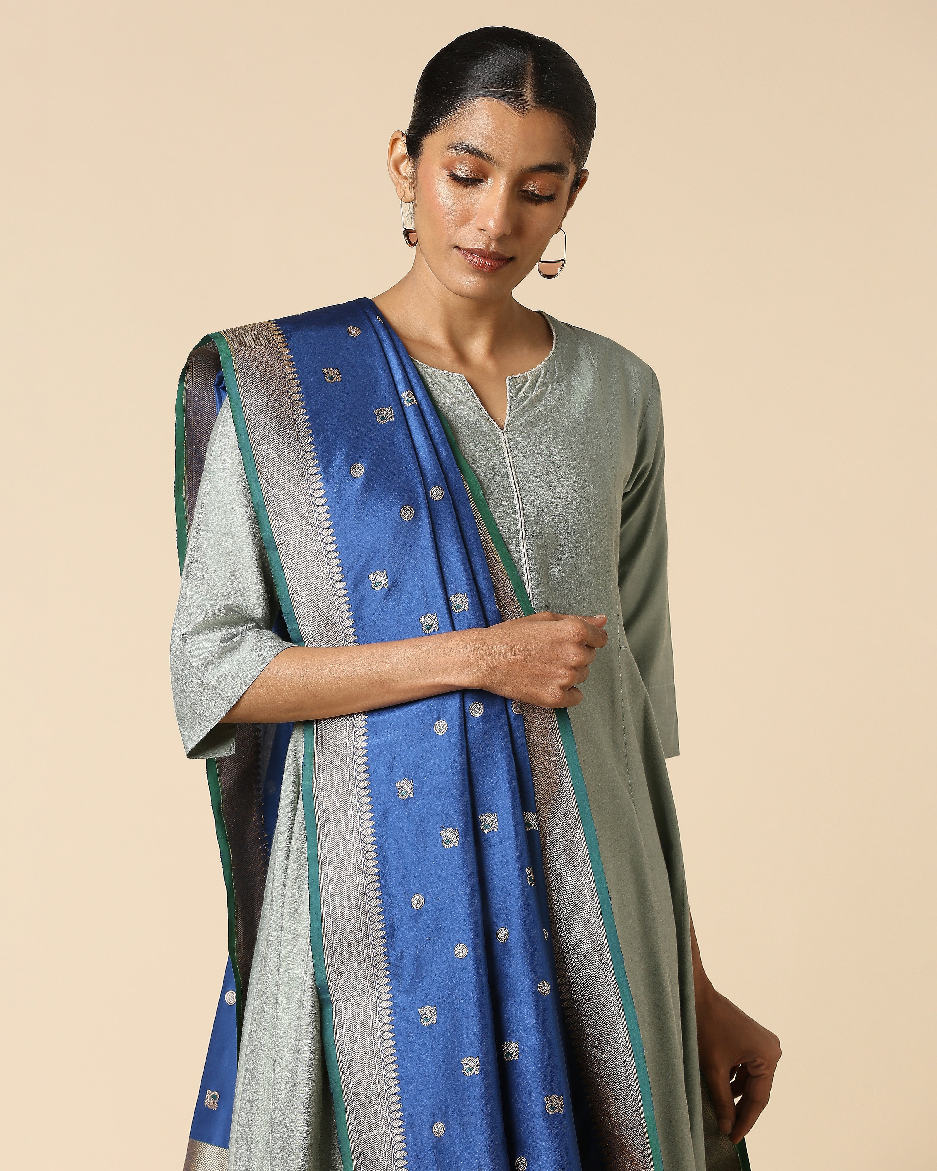 Yashoda Banarasi Kadwa Silk Dupatta