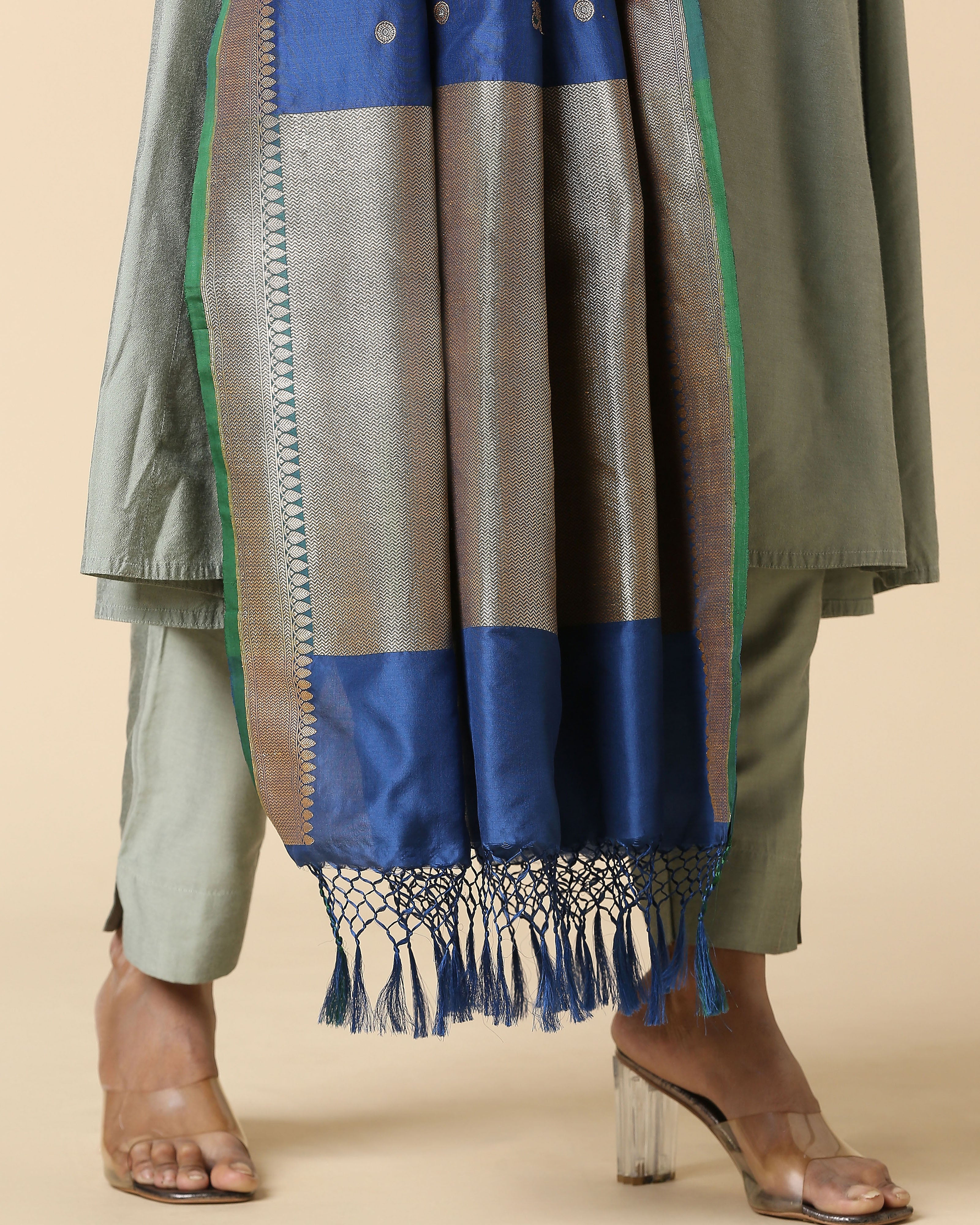 Yashoda Banarasi Kadwa Silk Dupatta