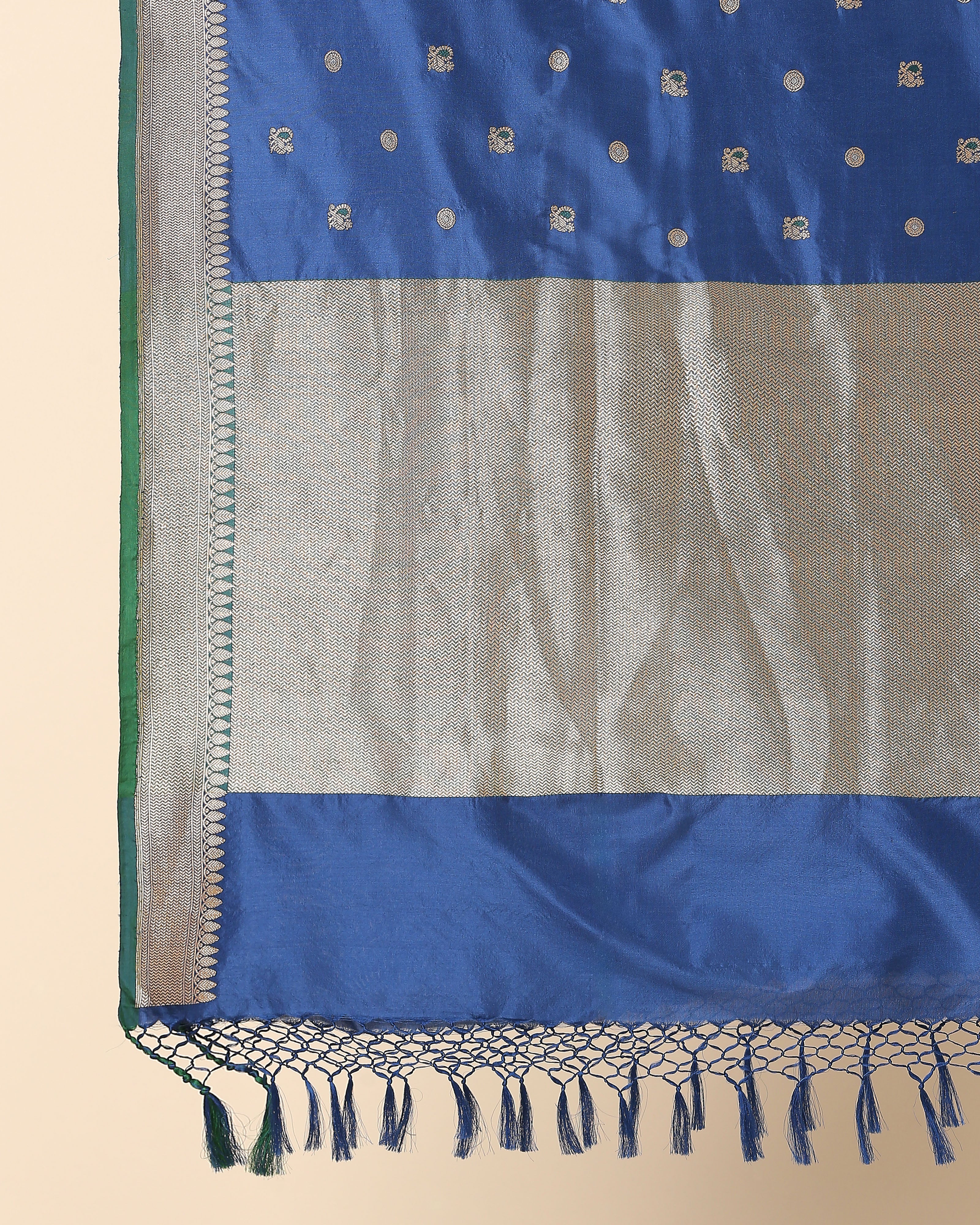 Yashoda Banarasi Kadwa Silk Dupatta