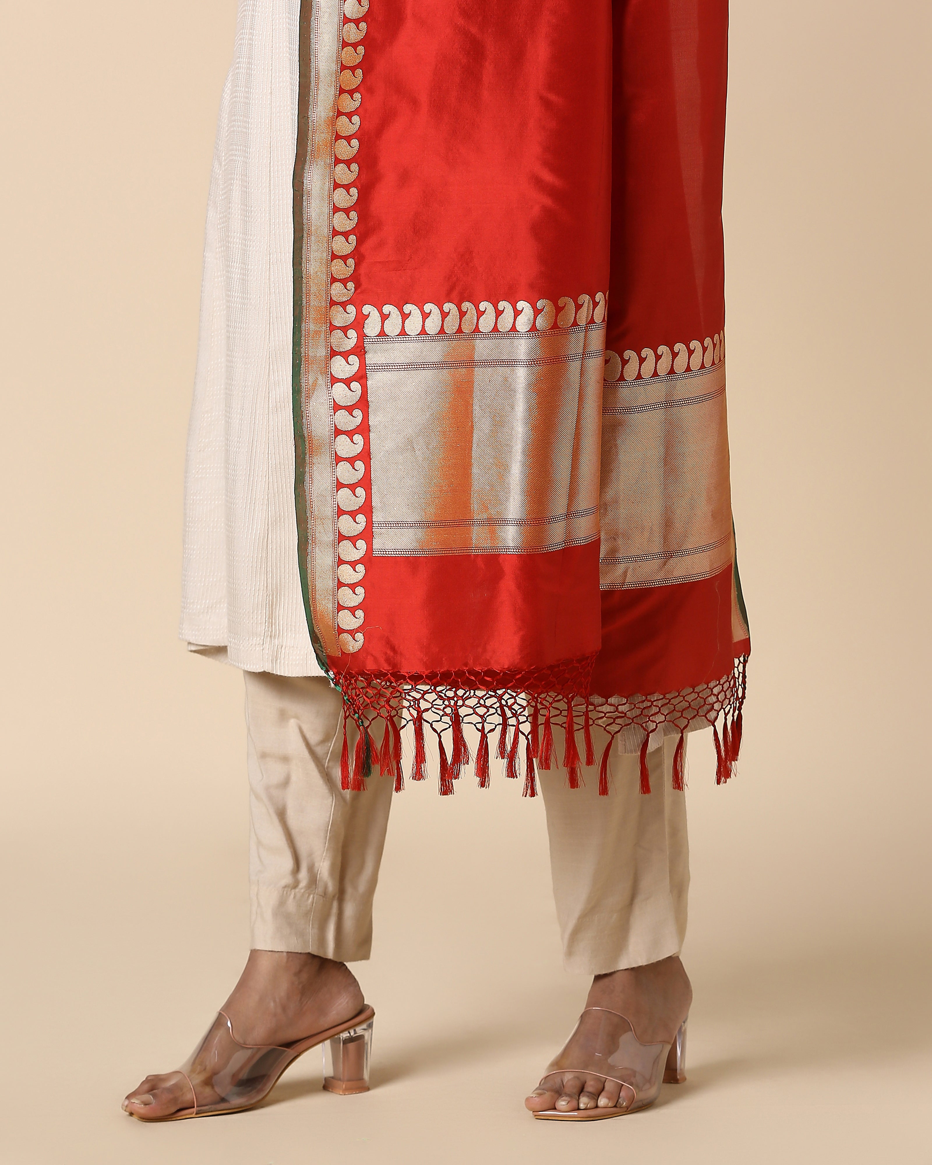 Sreya Banarasi Kadwa Silk Dupatta