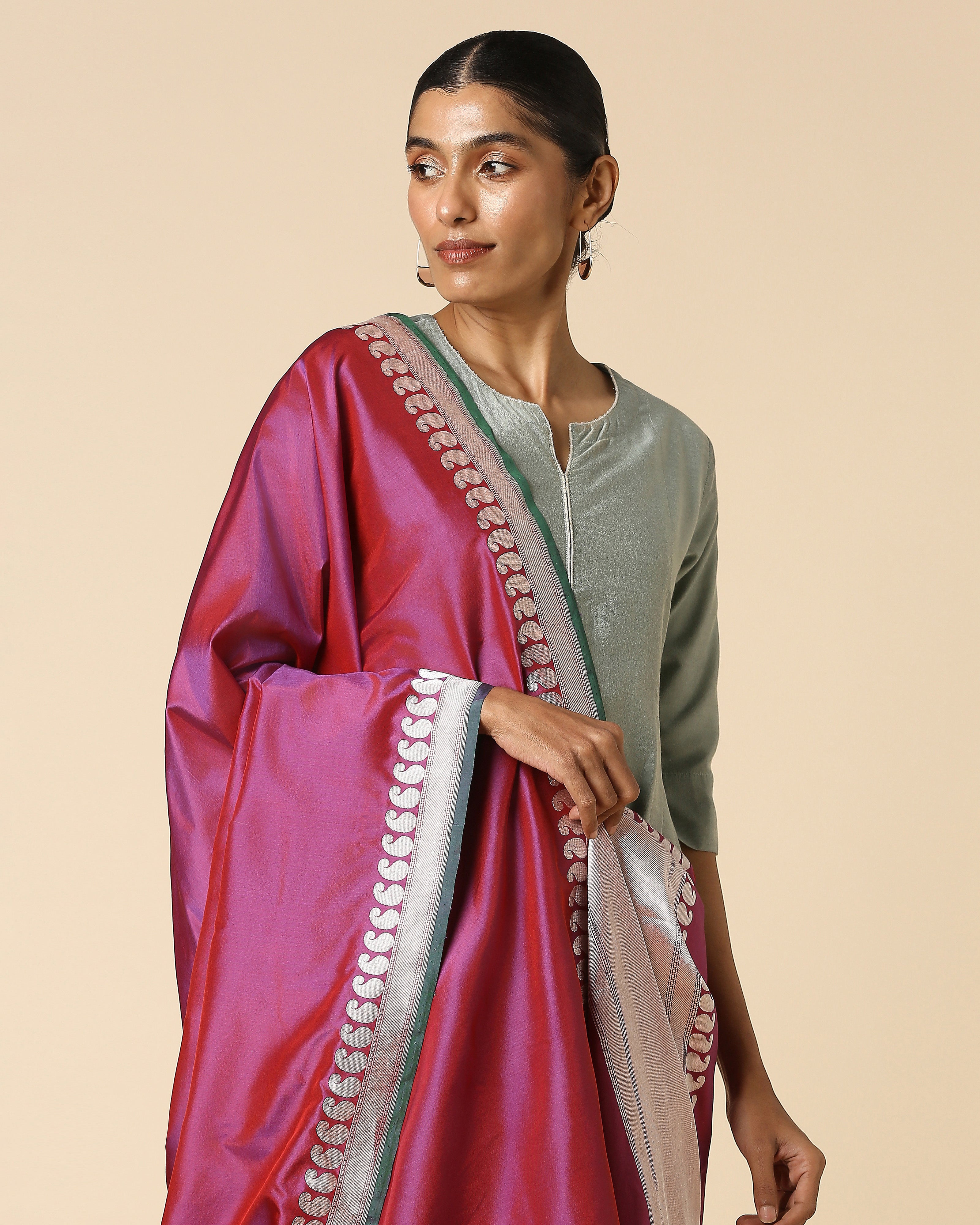 Sreya Banarasi Kadwa Silk Dupatta