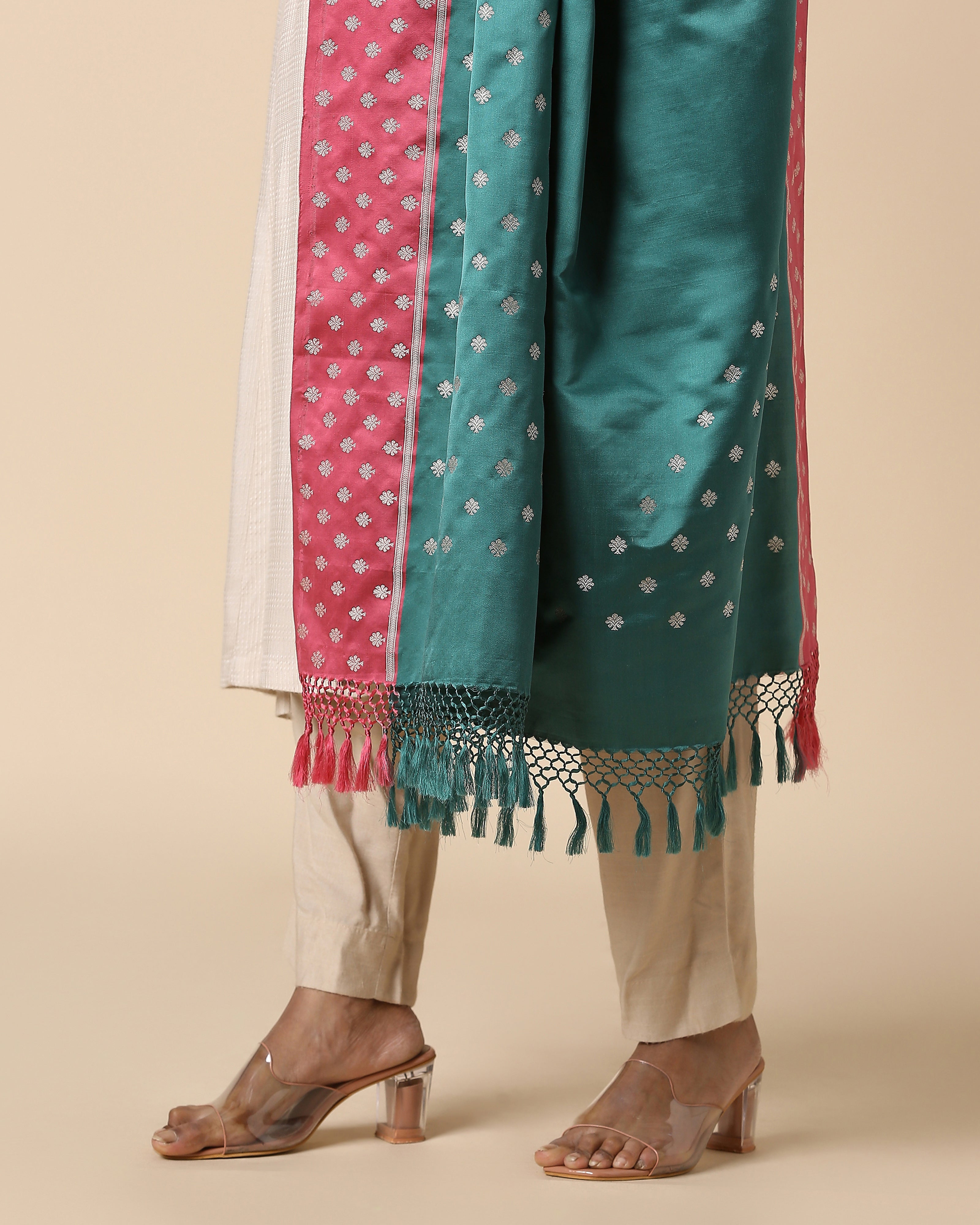 Harleen Banarasi Tanchoi And Kadwa Silk Dupatta