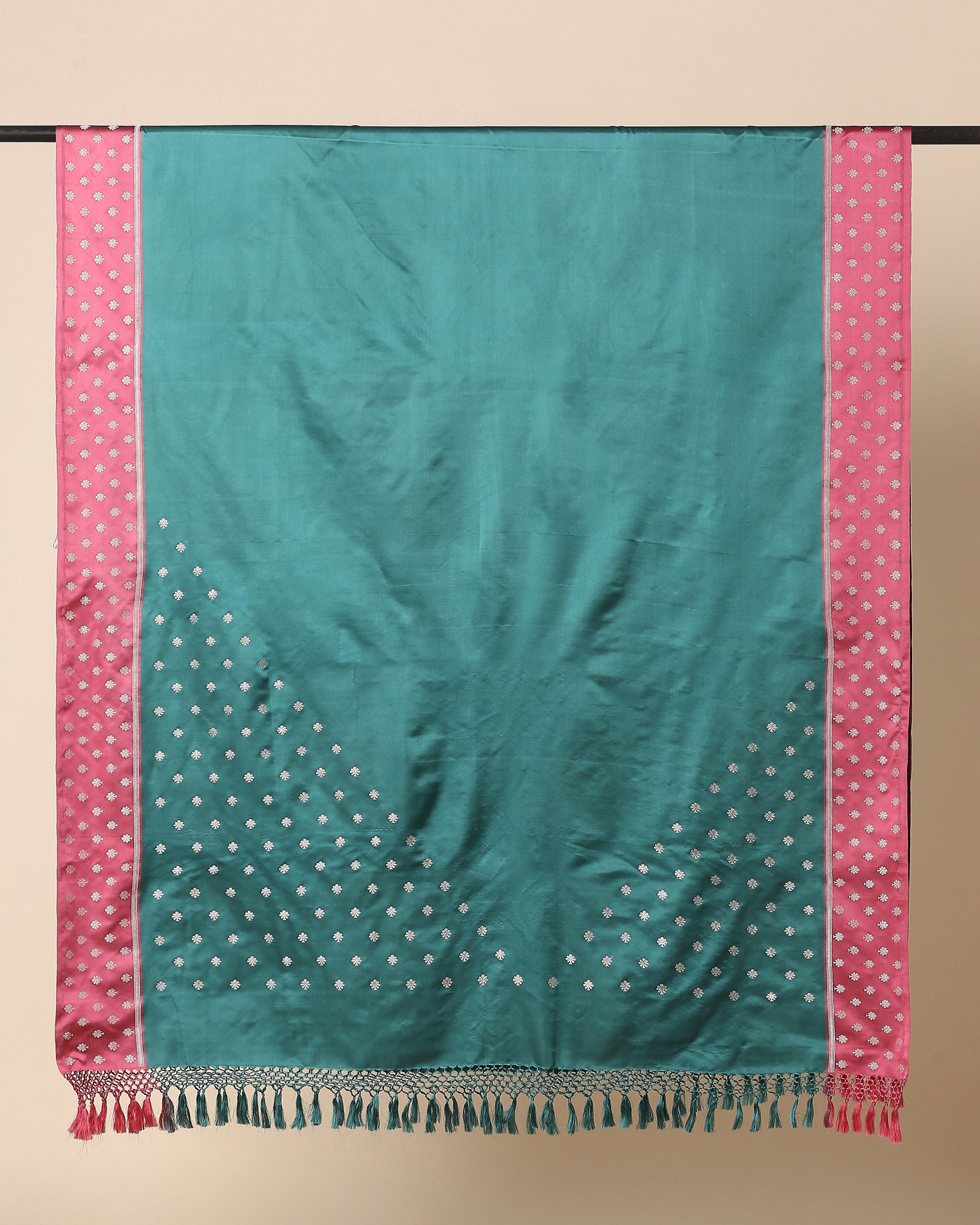 Harleen Banarasi Tanchoi And Kadwa Silk Dupatta