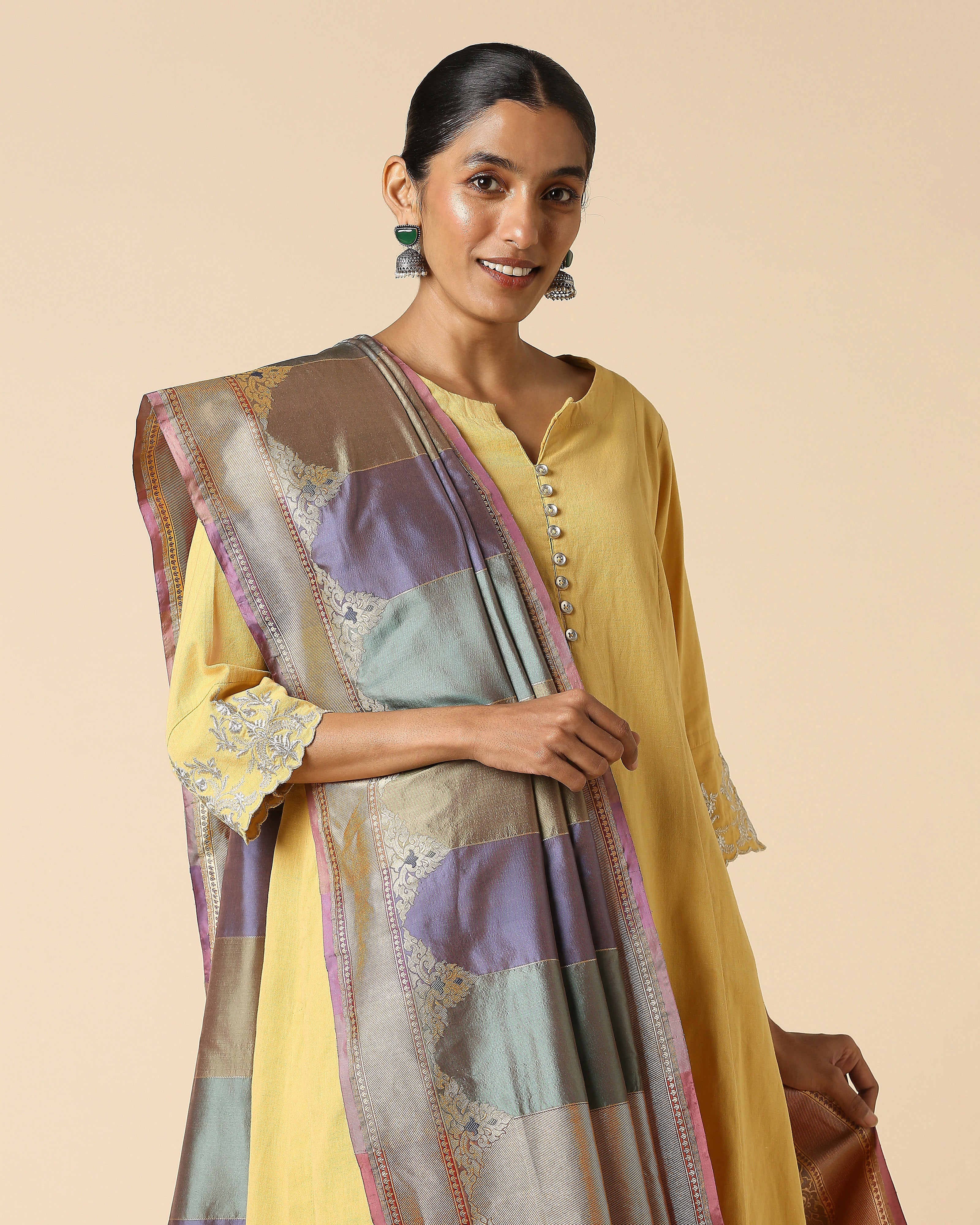 Darina Banarasi Kadwa Silk Dupatta