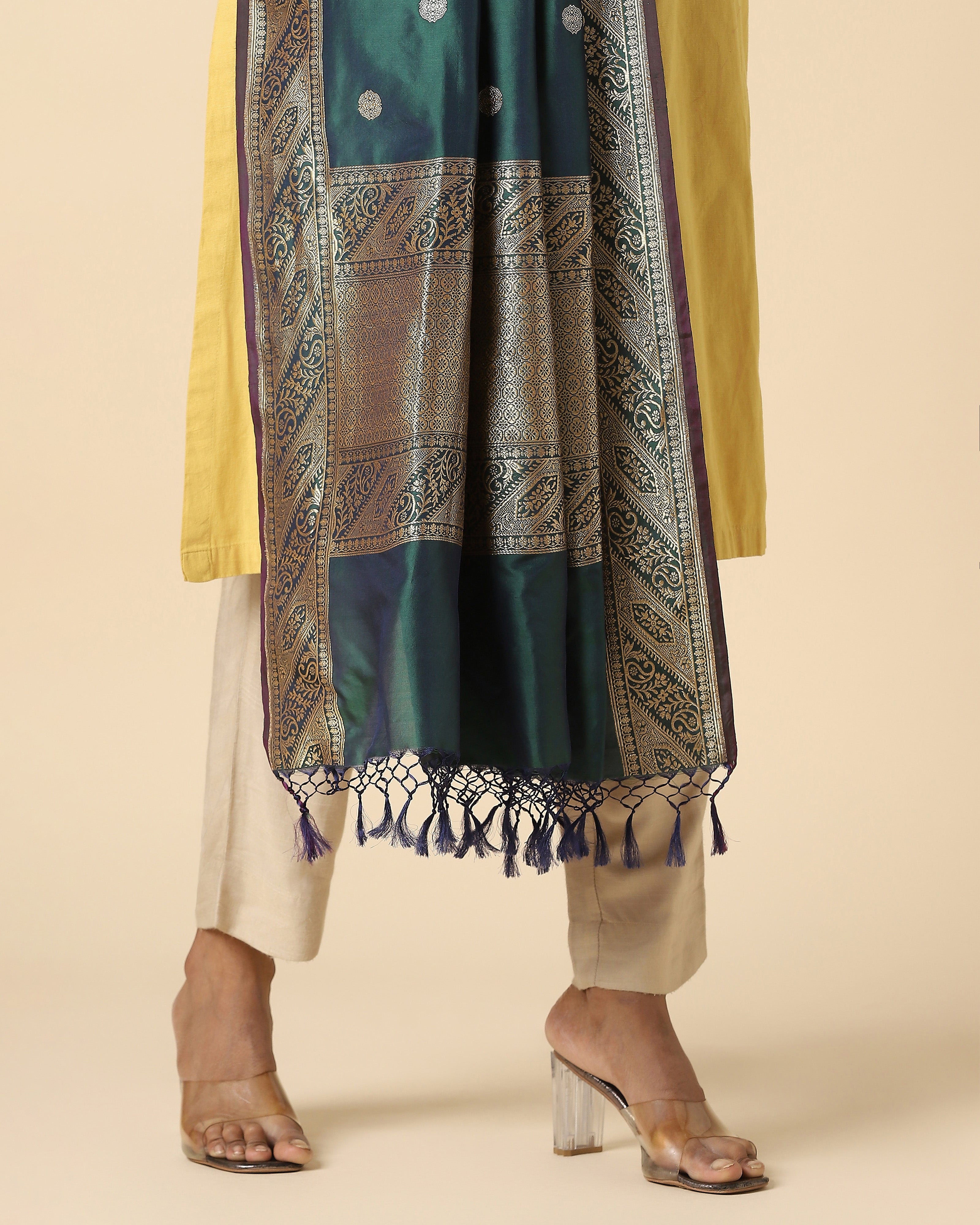 Ratnabala Banarasi Kadwa Silk Dupatta