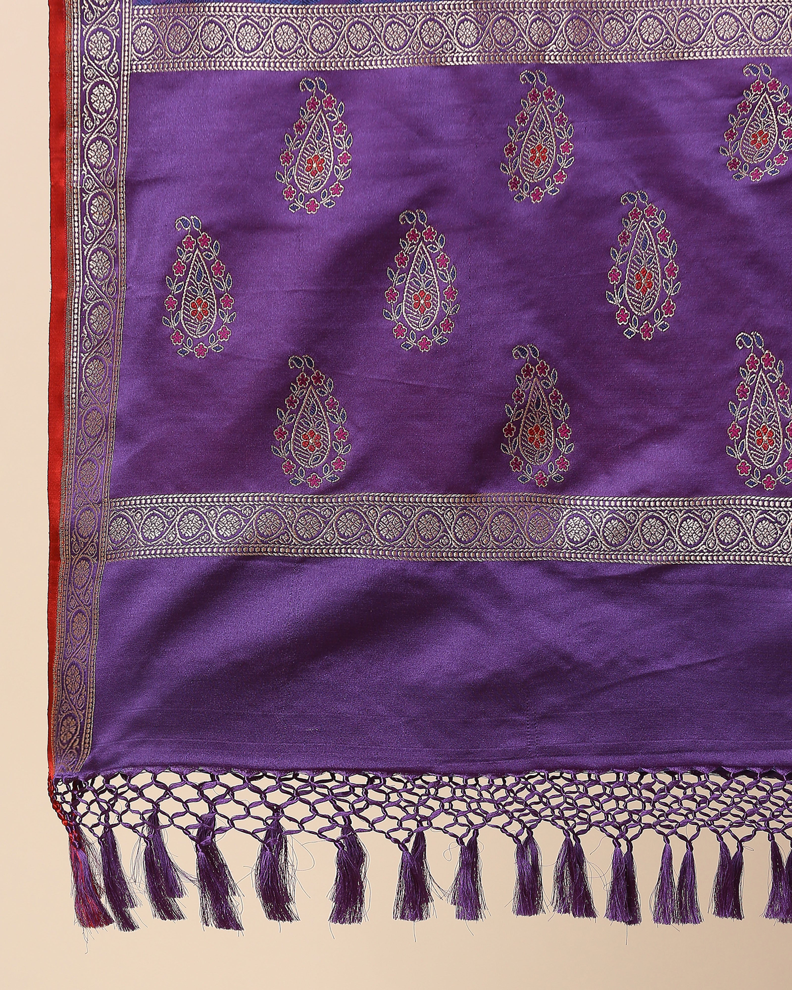 Dorothi Banarasi Tanchoi And Kadwa Silk Dupatta