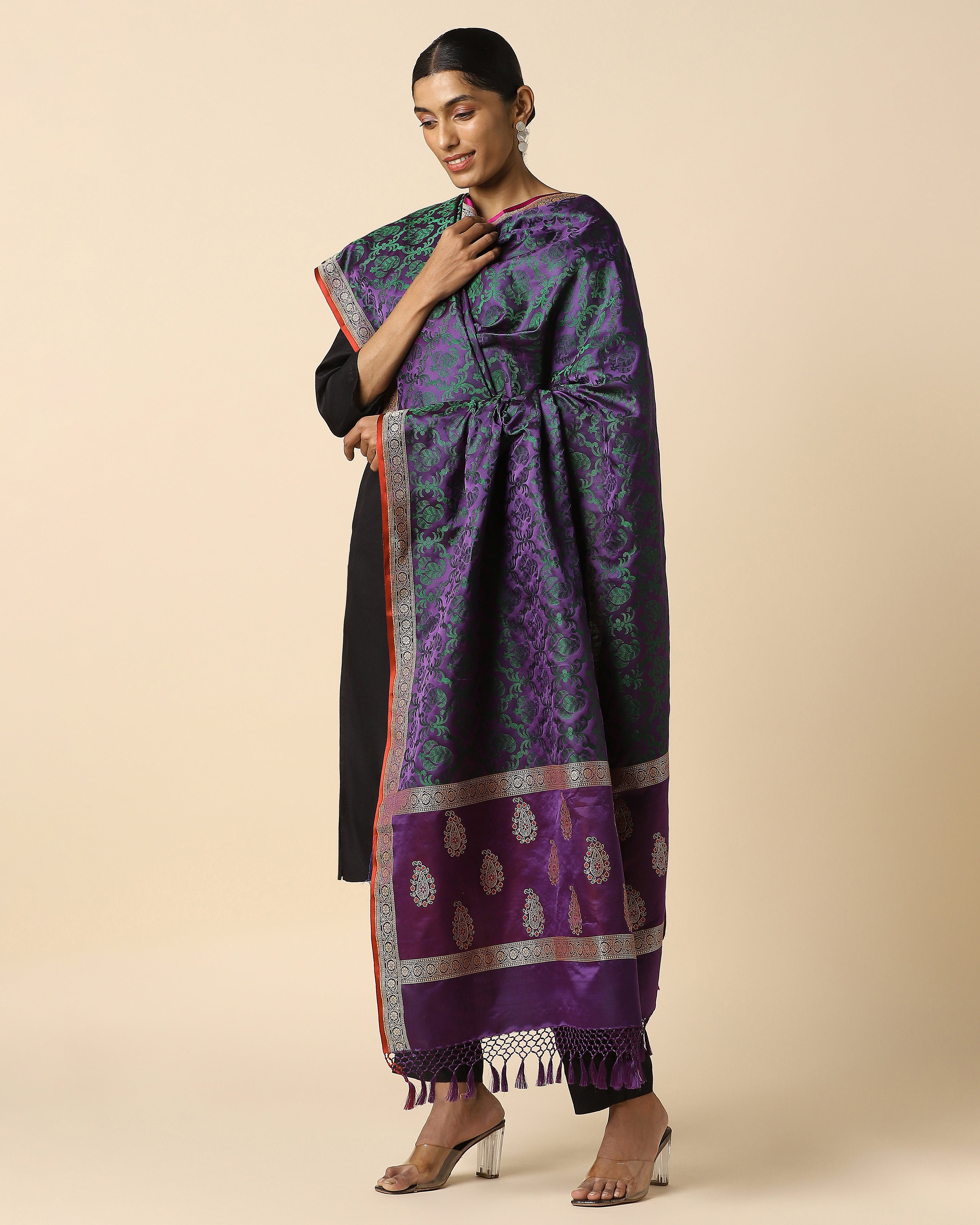 Dorothi Banarasi Tanchoi And Kadwa Silk Dupatta