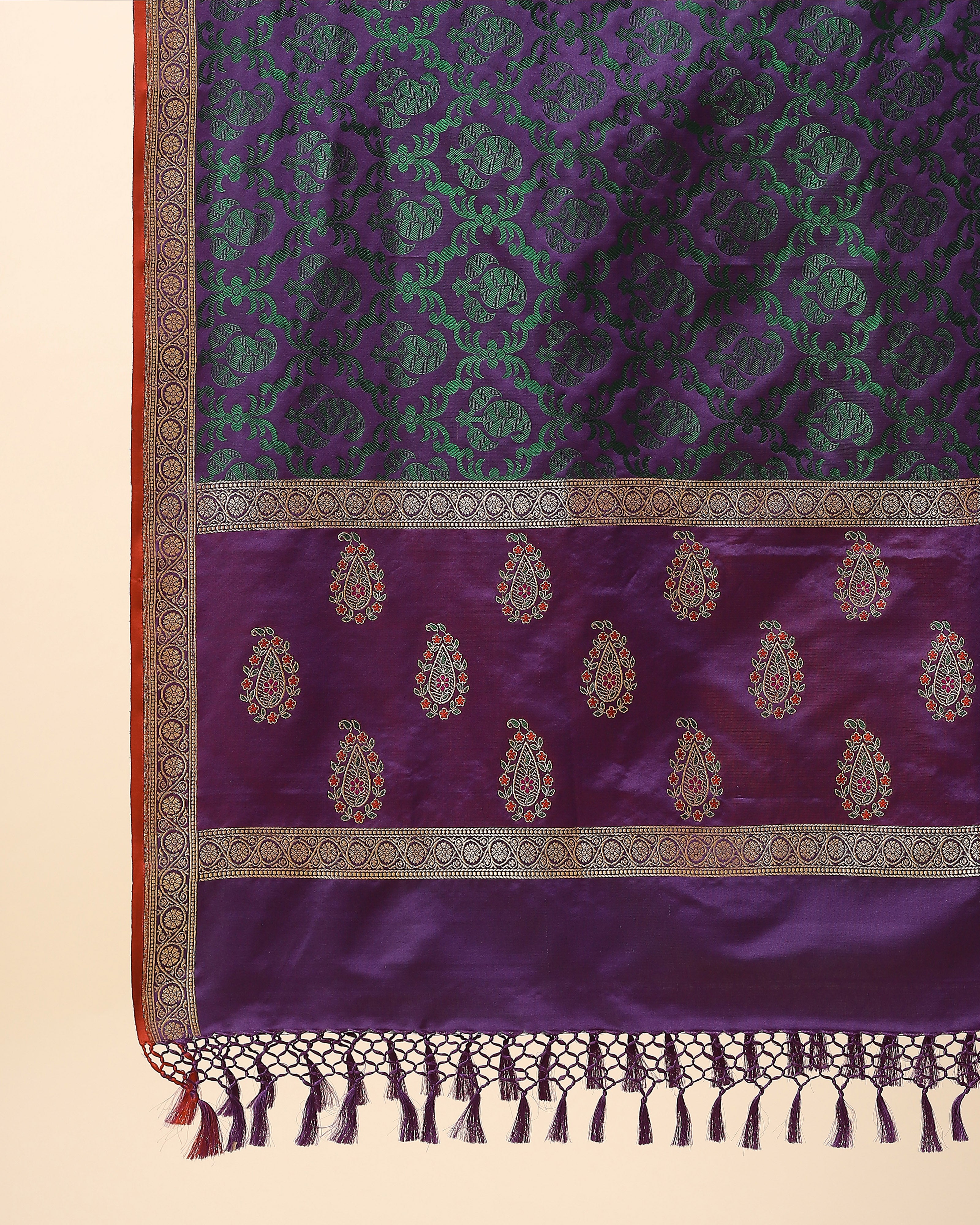 Dorothi Banarasi Tanchoi And Kadwa Silk Dupatta