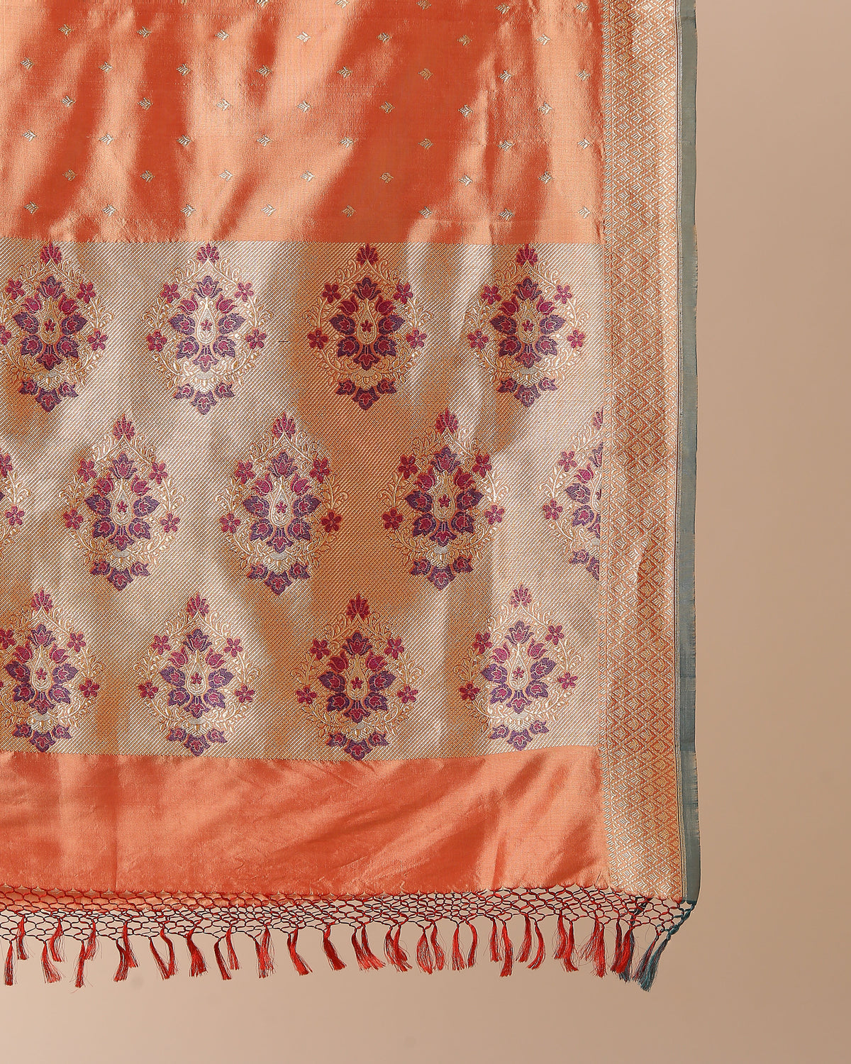 Lilian Banarasi Kadwa Silk Dupatta
