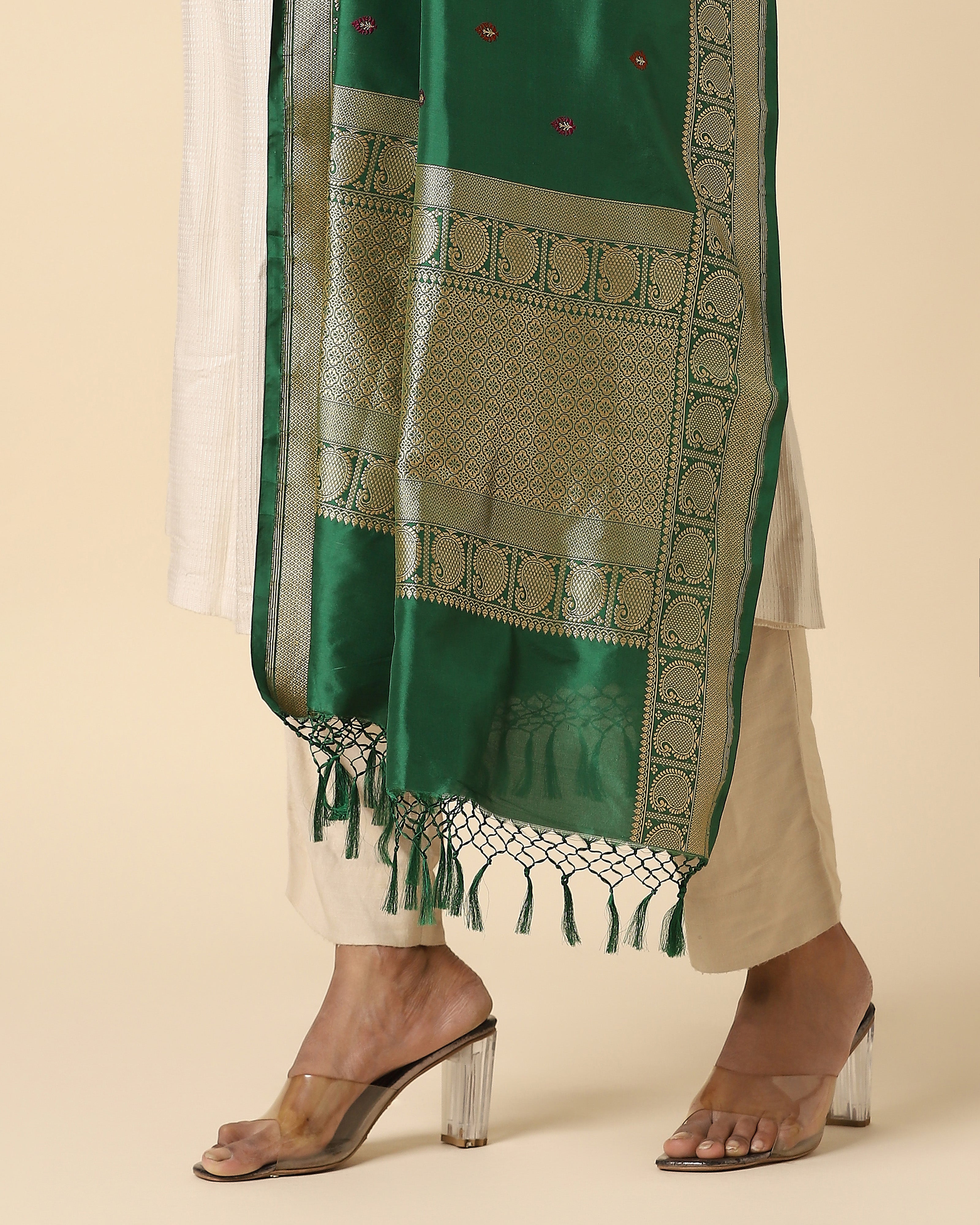 Kanak Banarasi Kadwa Silk Dupatta