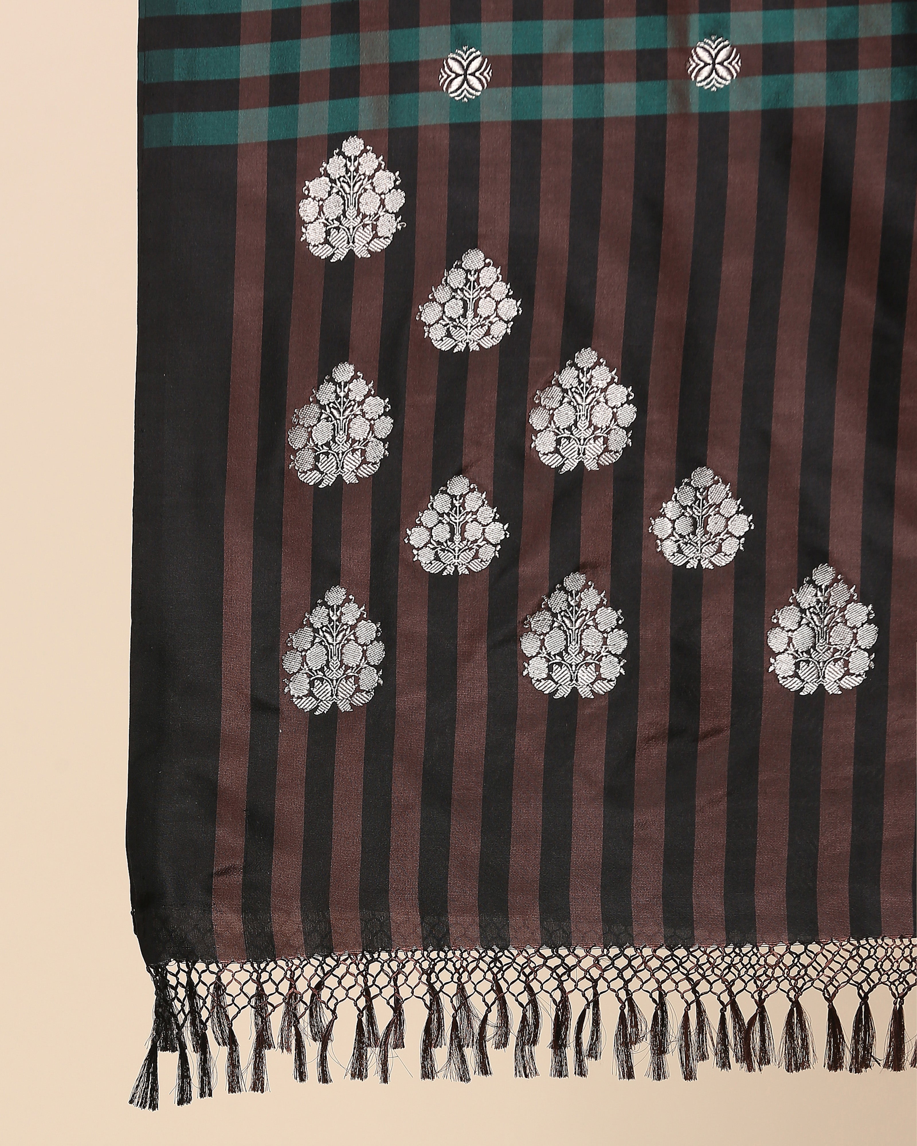 Smrutika Banarasi Kadwa Silk Dupatta