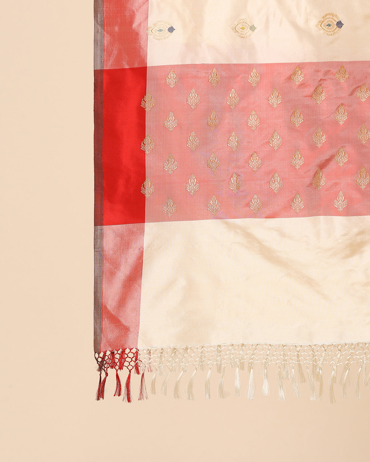 Malee Banarasi Kadwa Silk Dupatta