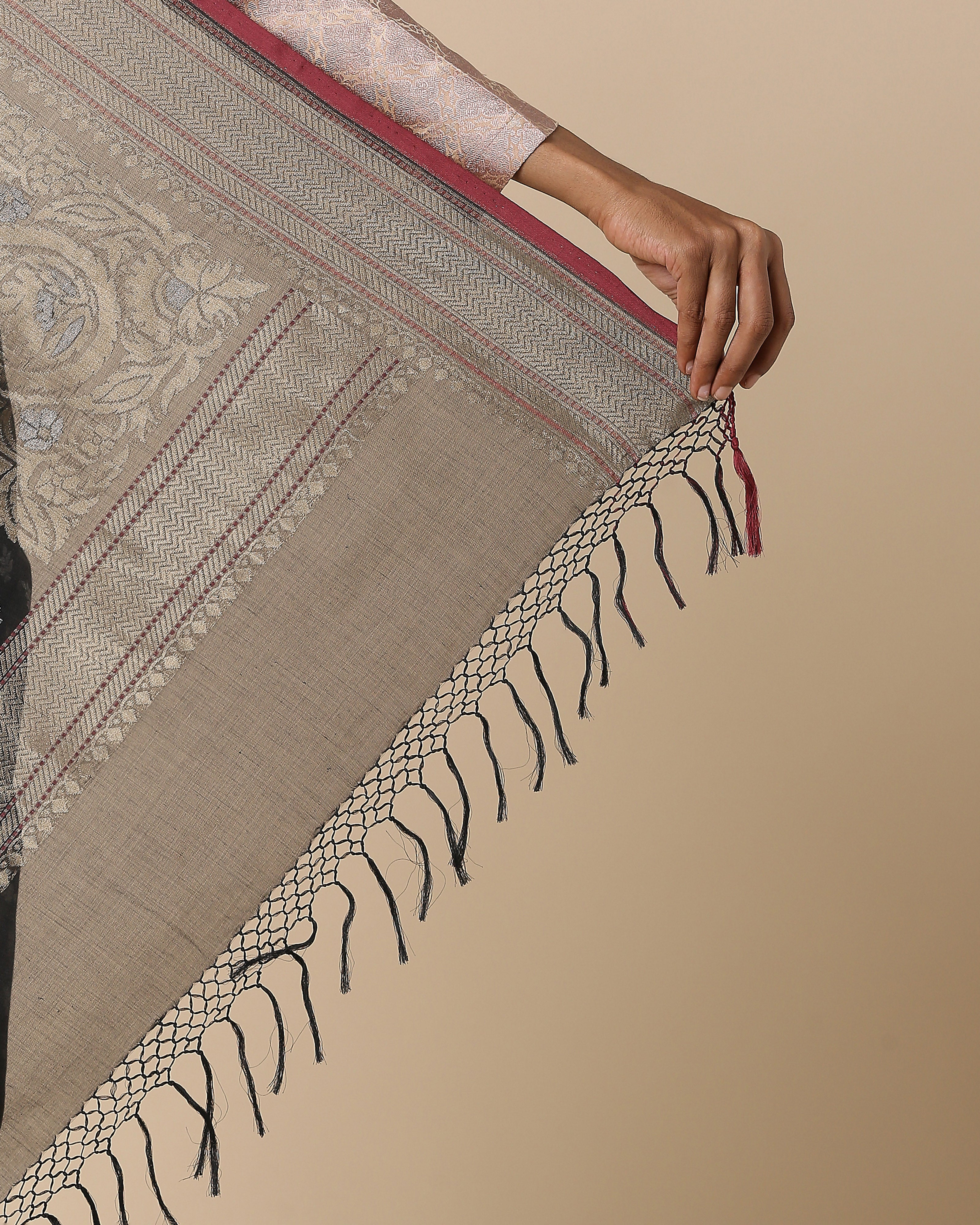 Katha Banarasi Ektara Kadwa Cotton Saree