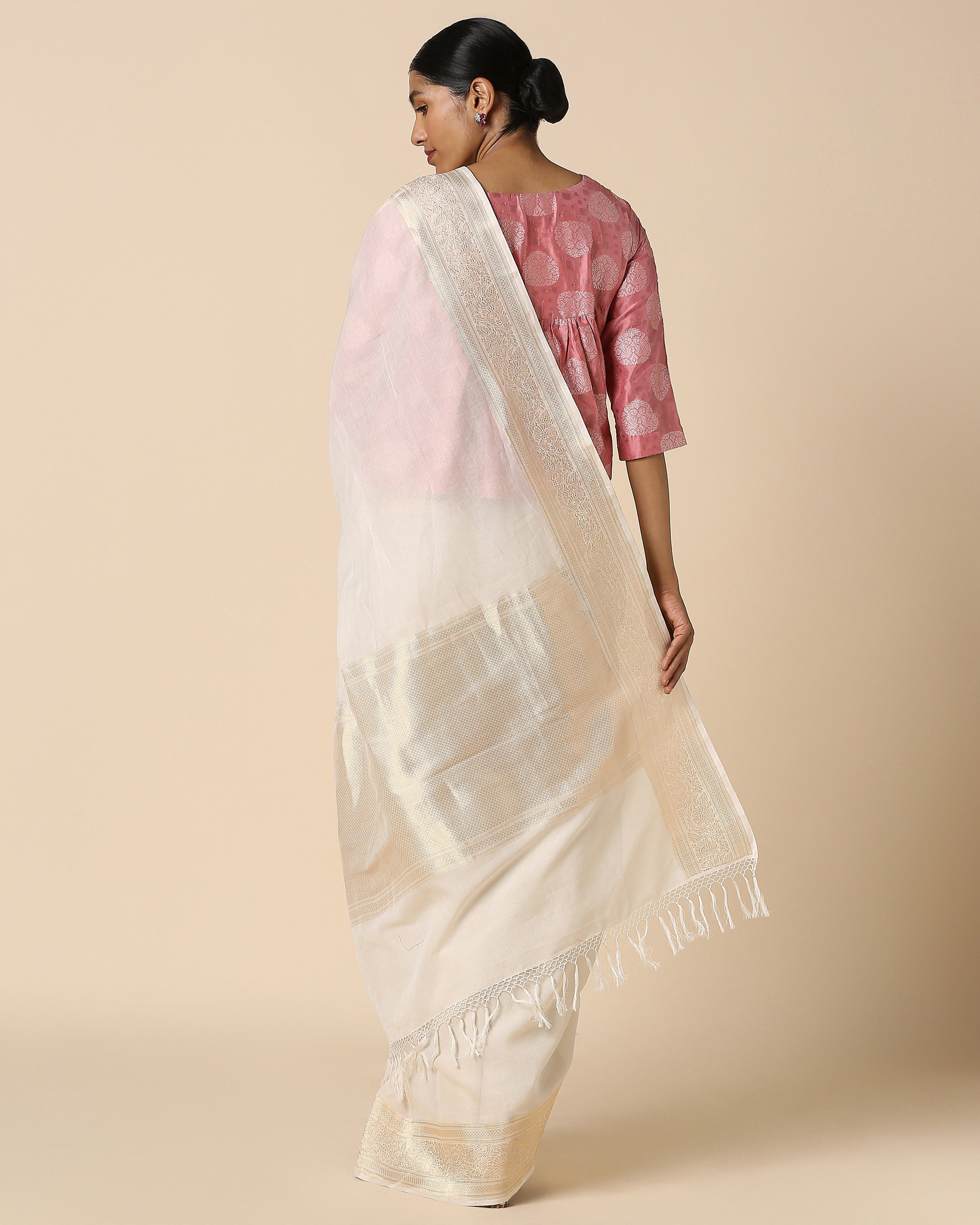 Daniya Banarasi Kadwa Cotton Saree