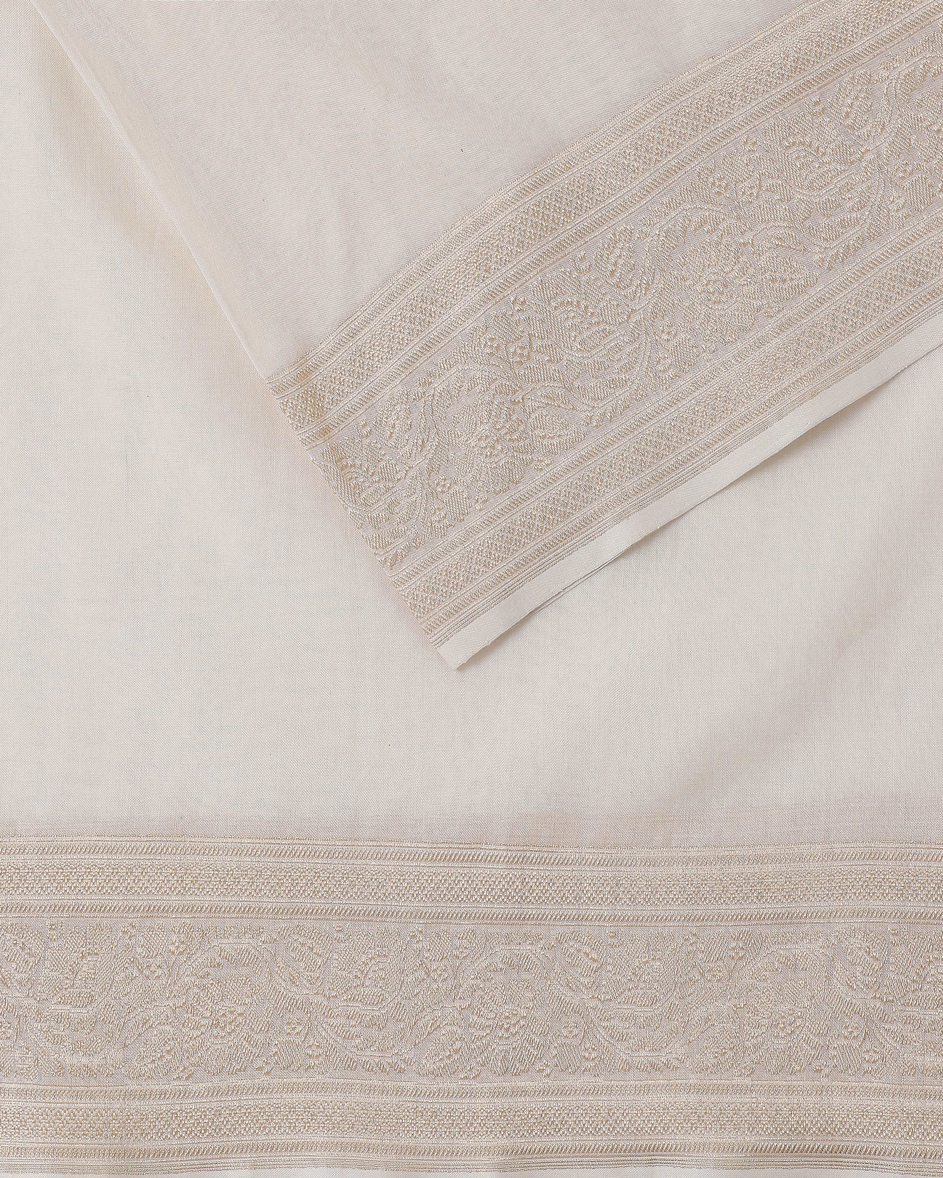 Daniya Banarasi Kadwa Cotton Saree