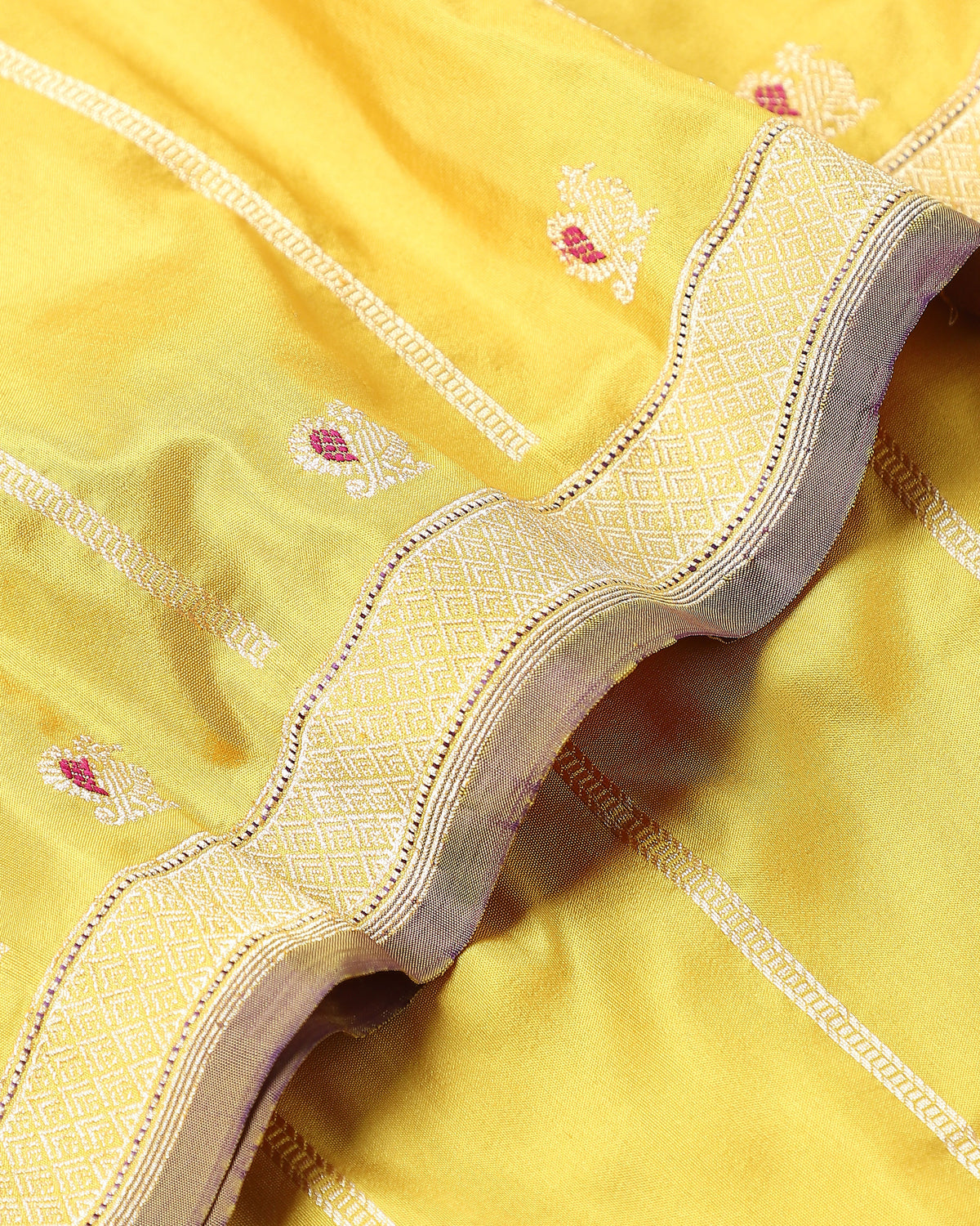 Lekshmi Banarasi Kadwa Silk Saree