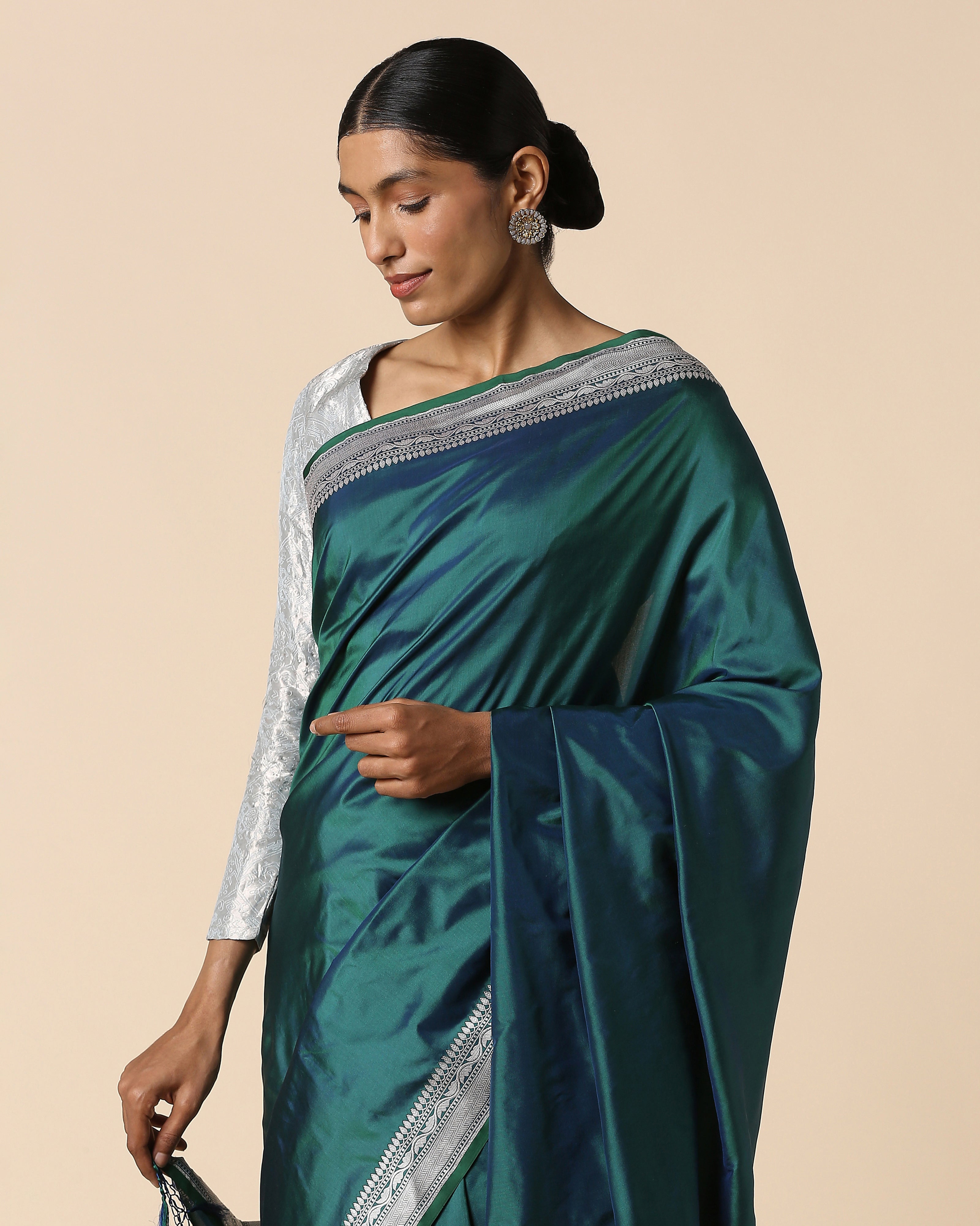 Shakuntala Banarasi Kadwa Silk Saree