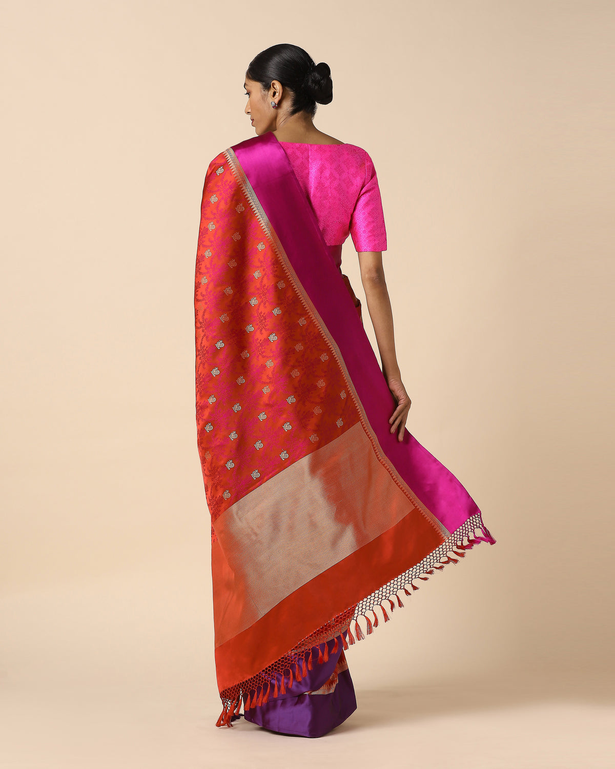 Ishika Banarasi Tanchoi Silk Saree