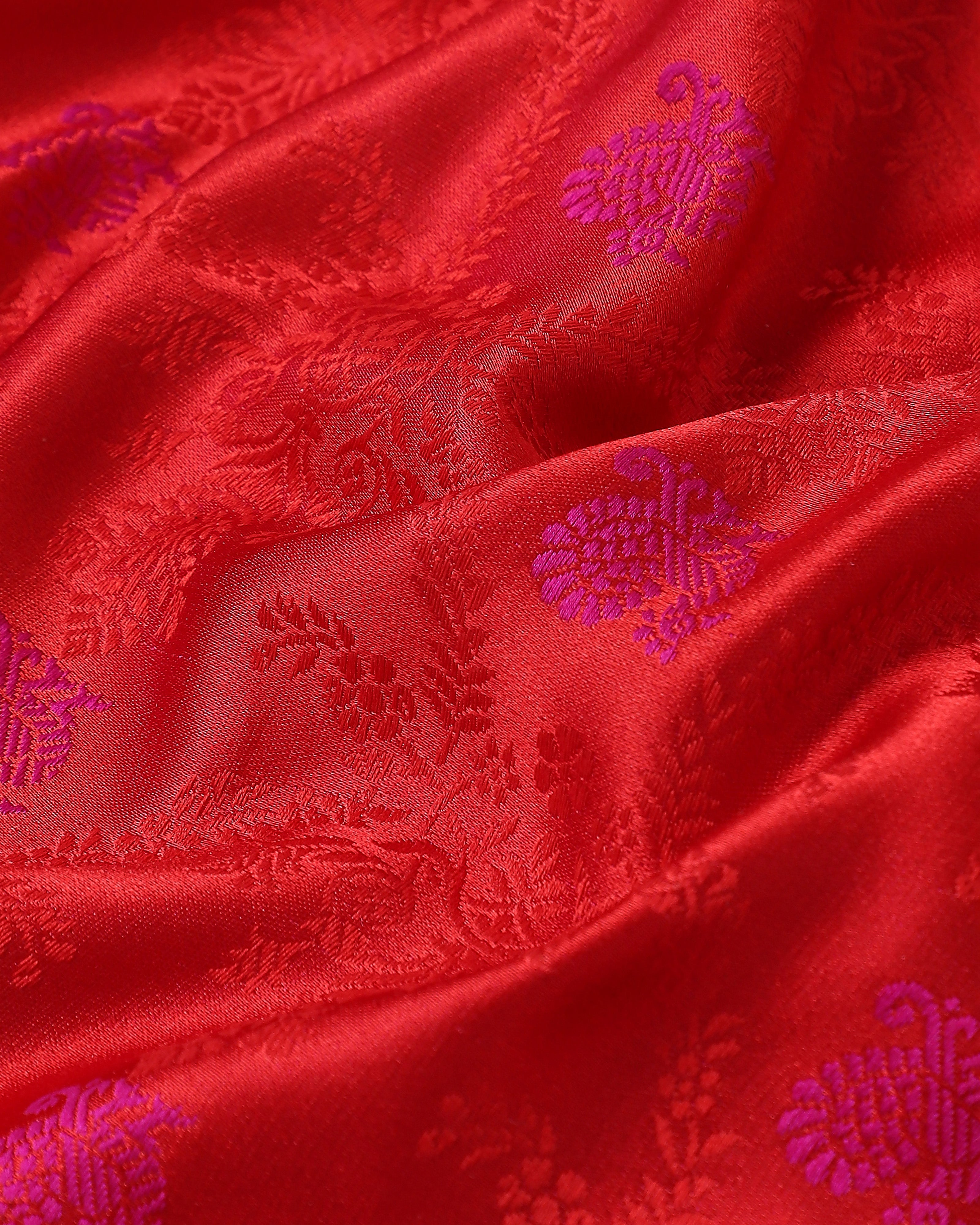 Ishika Banarasi Tanchoi Silk Saree