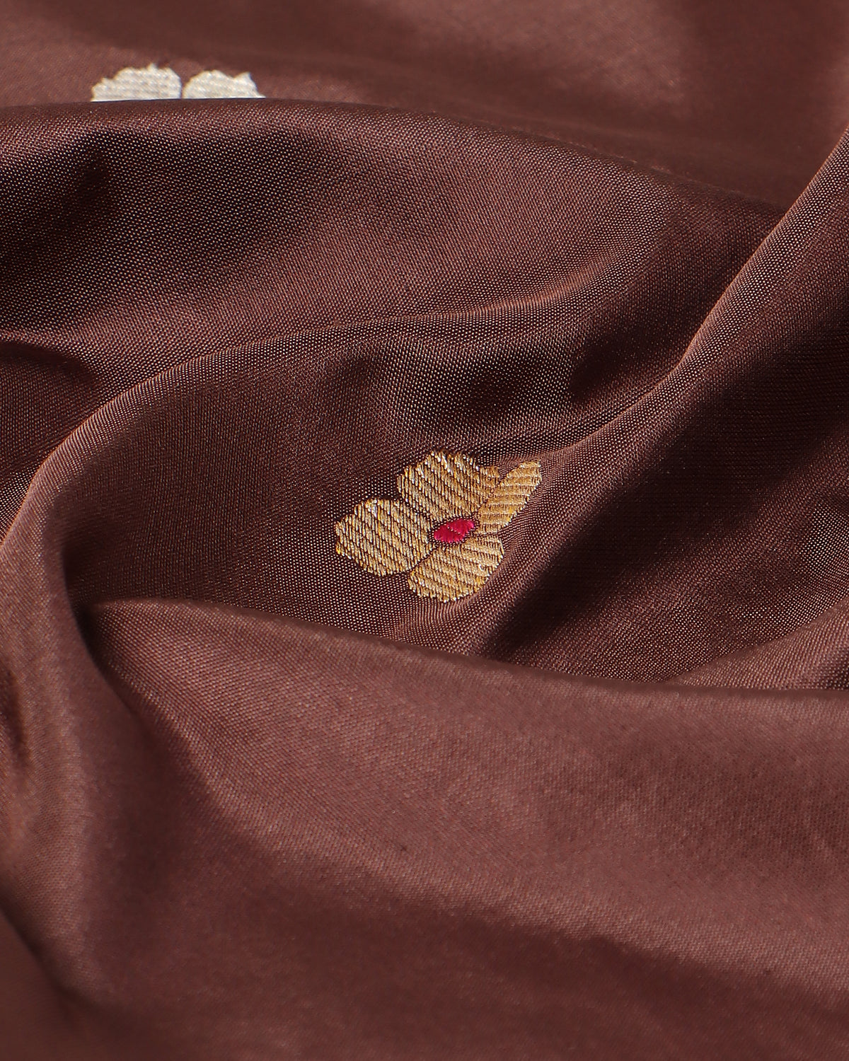 Anikha Banarasi Kadwa Silk Saree