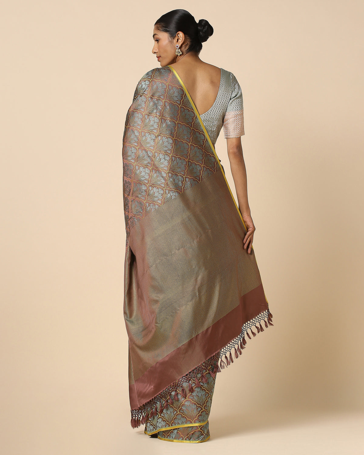 Siya Banarasi Tanchoi Silk Saree