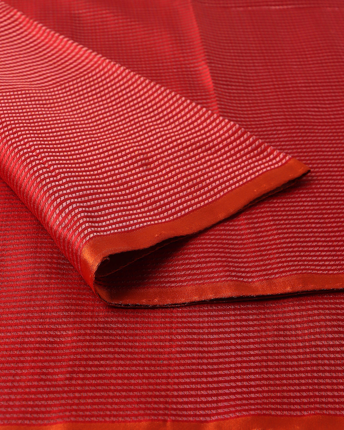 Nalin Banarasi Tanchoi Silk Saree