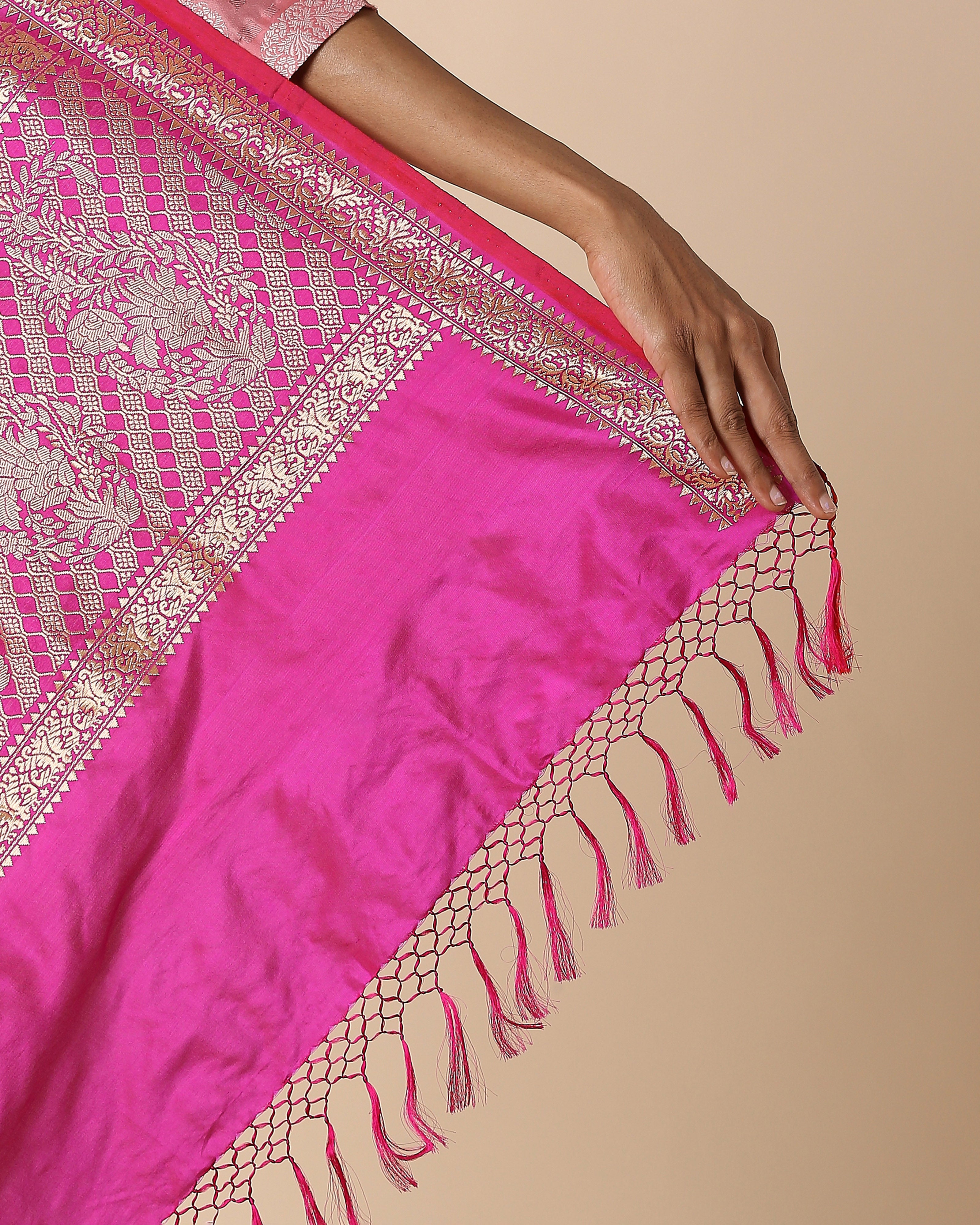 Mrinalini Banarasi Kadwa Cotton Saree