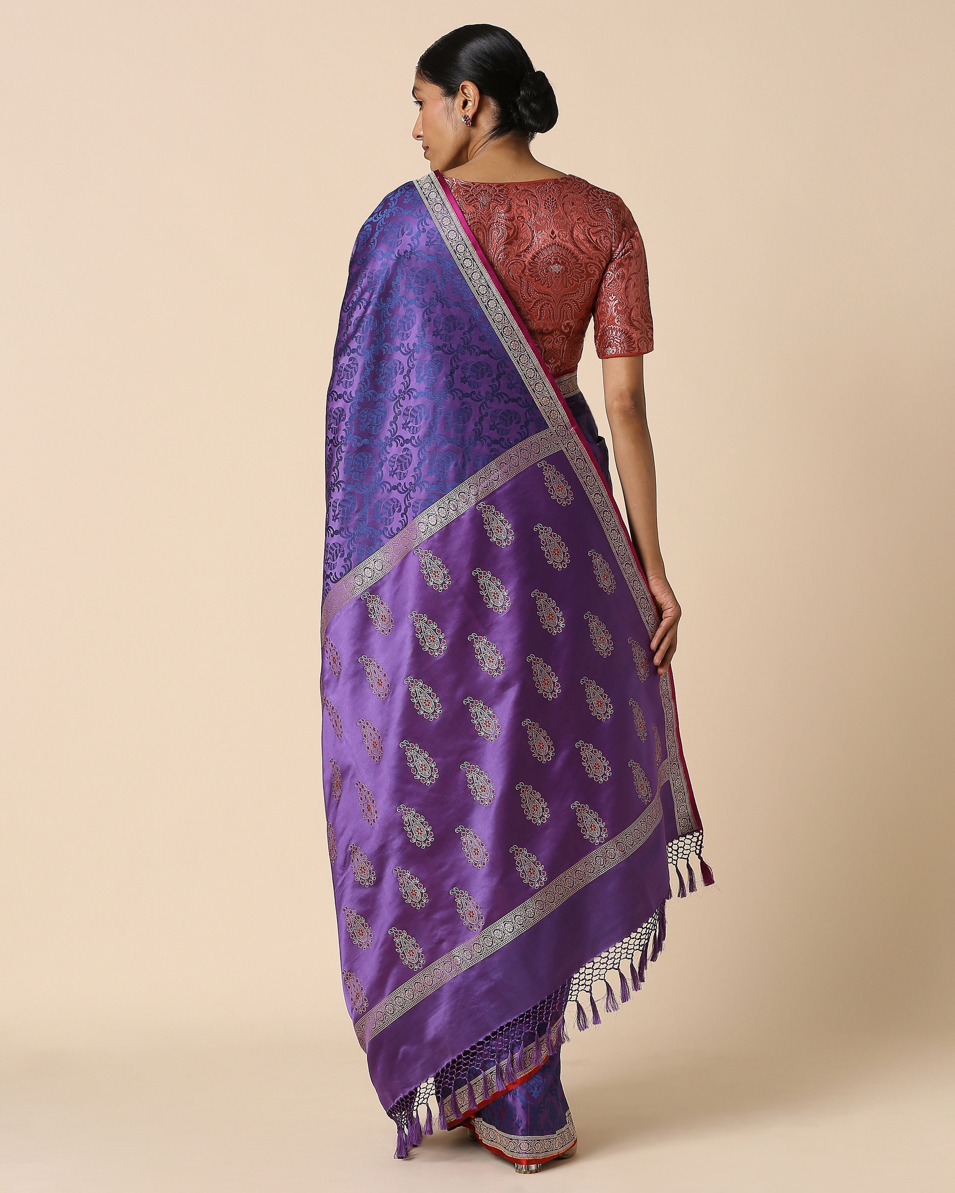 Dorothi Banarasi Tanchoi And Kadwa Silk Saree