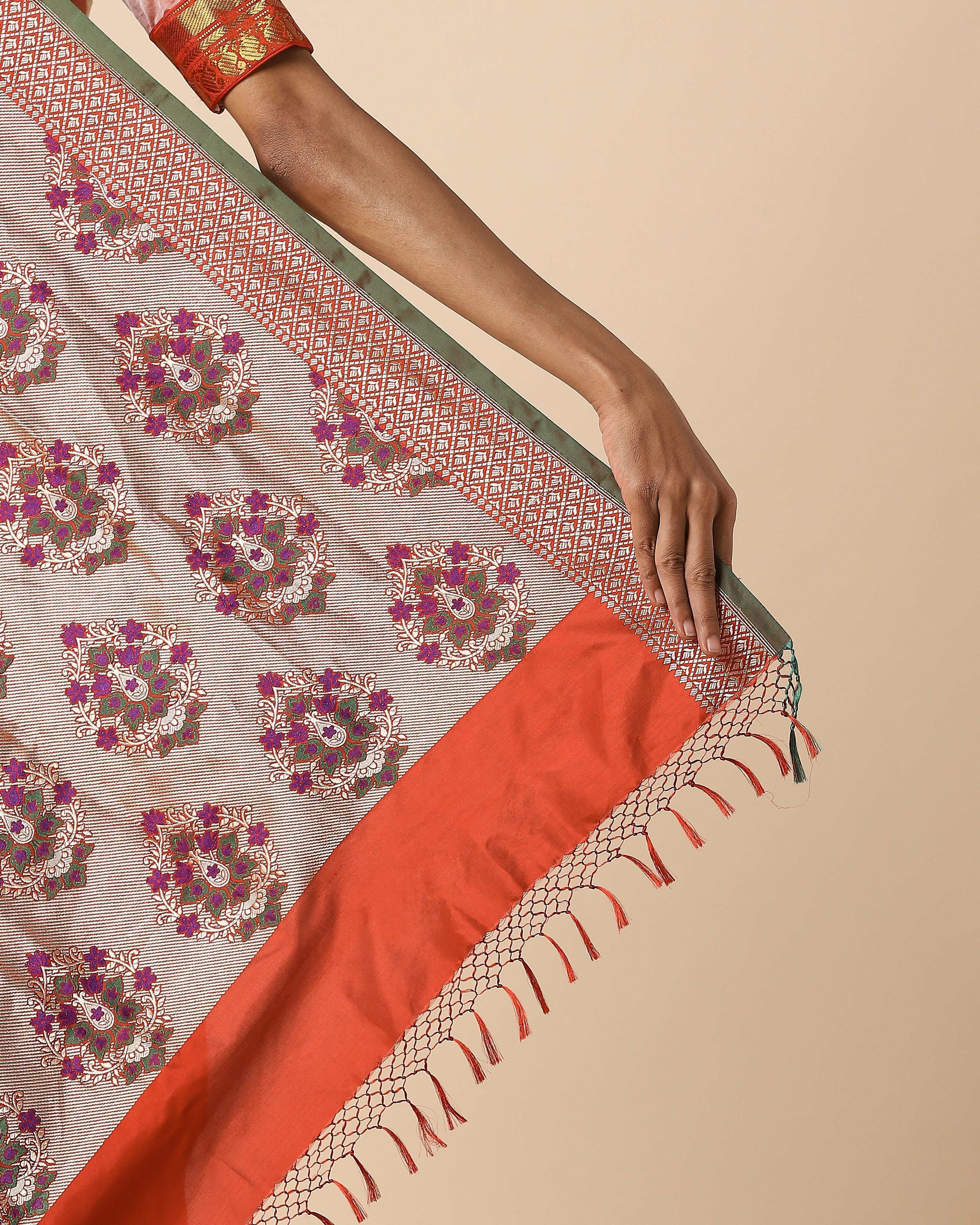 Lilian Banarasi Kadwa Silk Saree