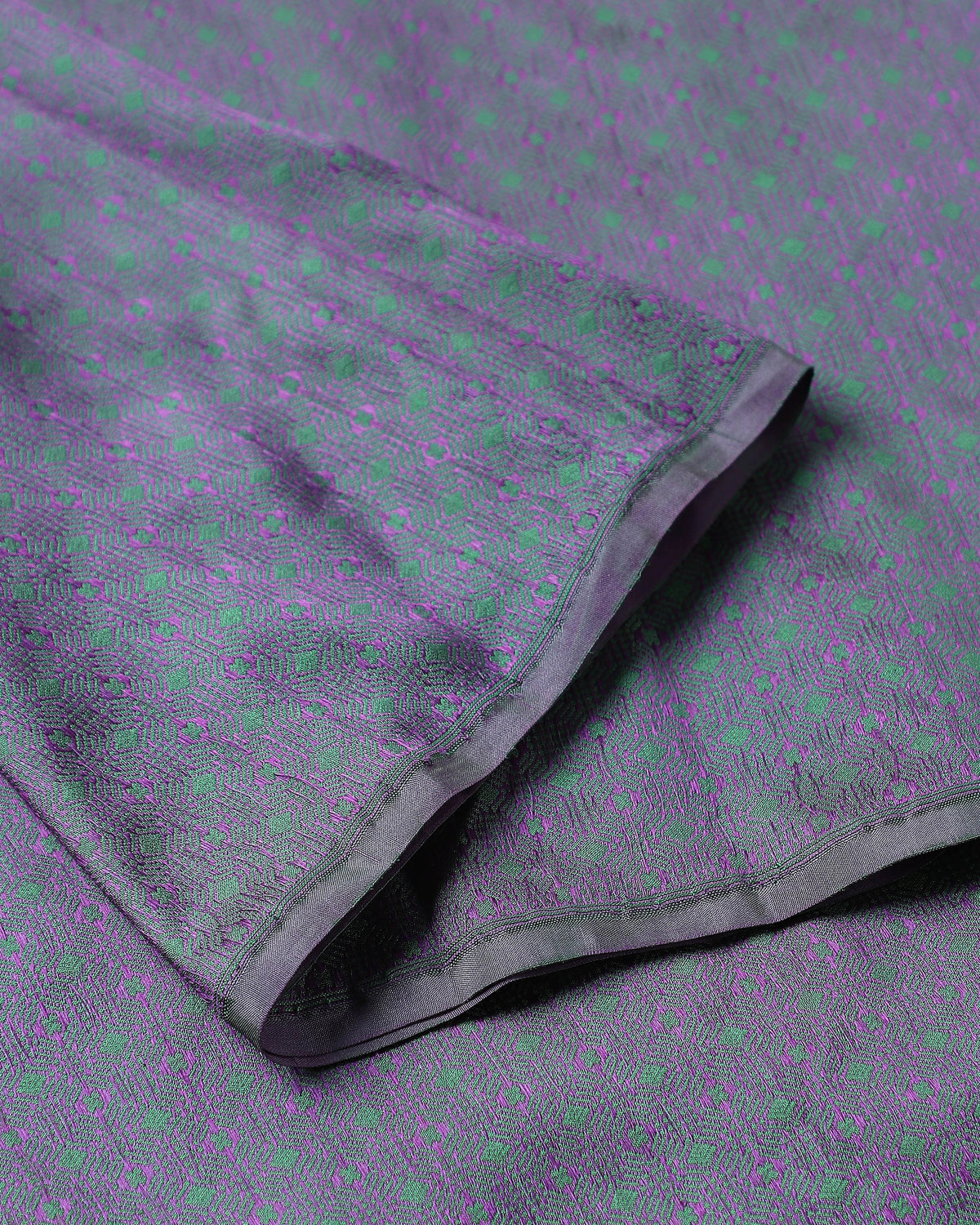Arishna Banarasi Kadwa Silk Saree