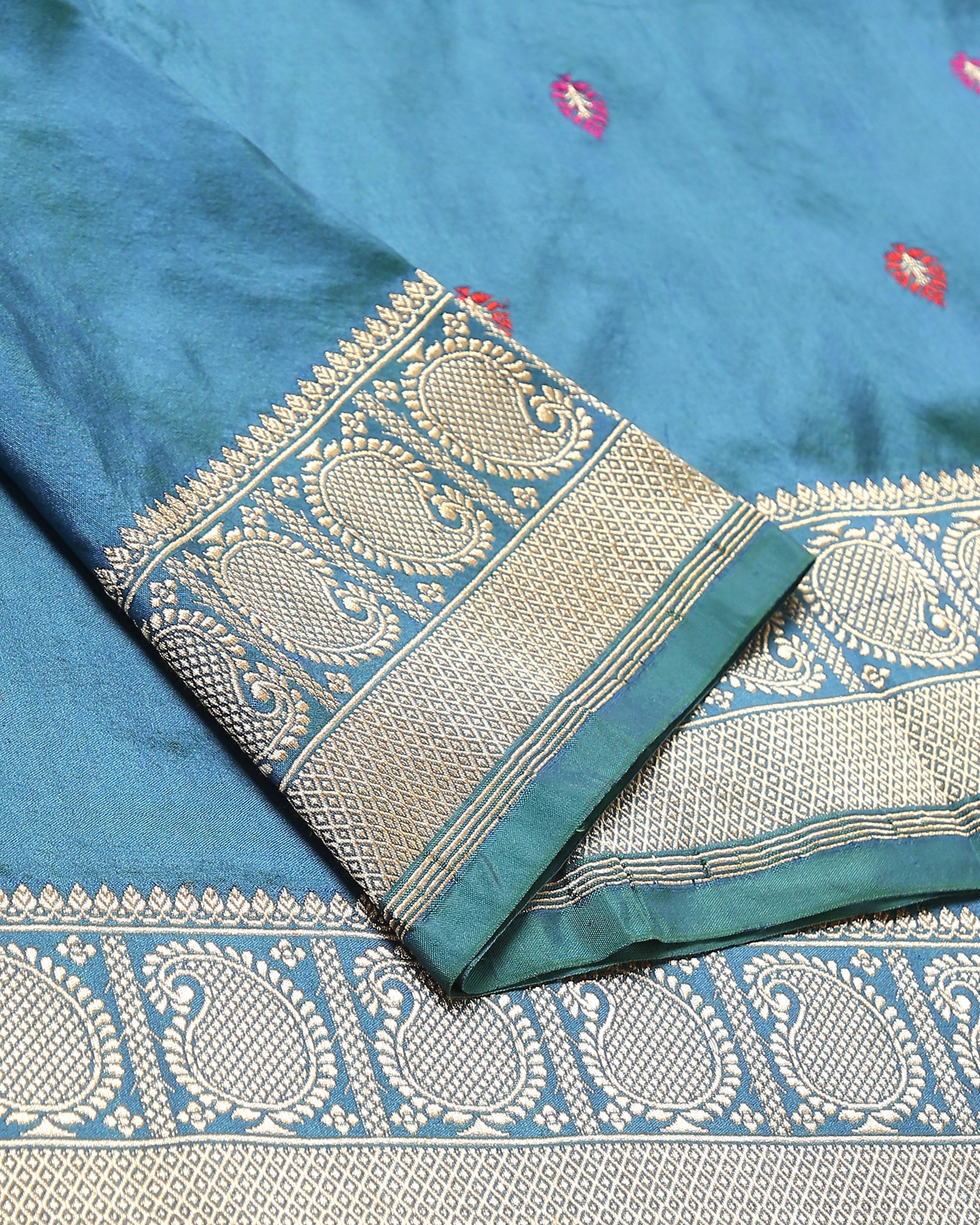 Kanak Banarasi Kadwa Silk Saree