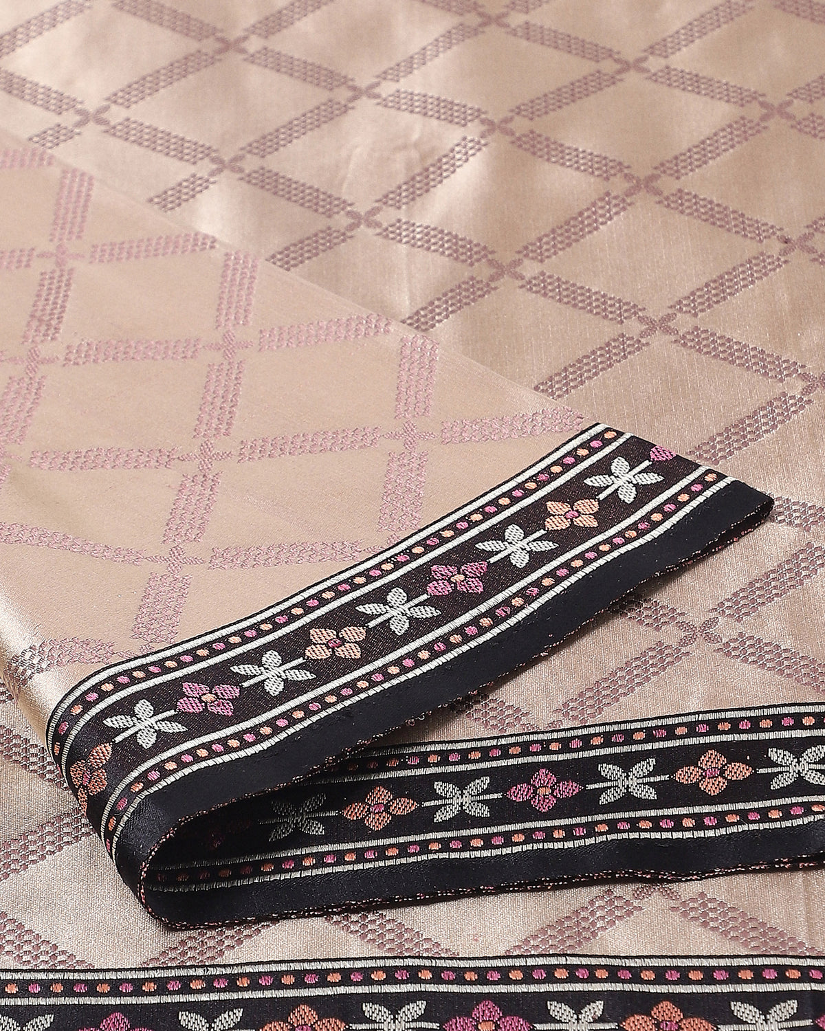 Ambuja Banarasi Tanchoi Silk Saree