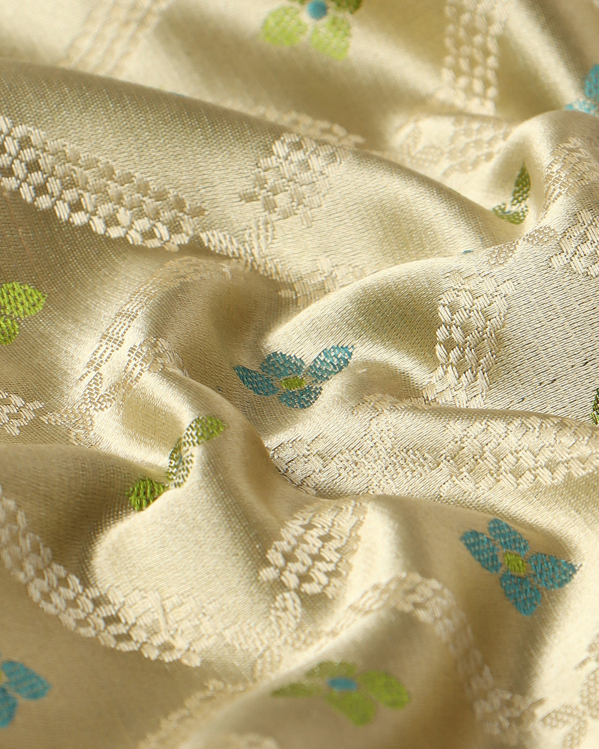 Ambuja Banarasi Tanchoi Silk Saree