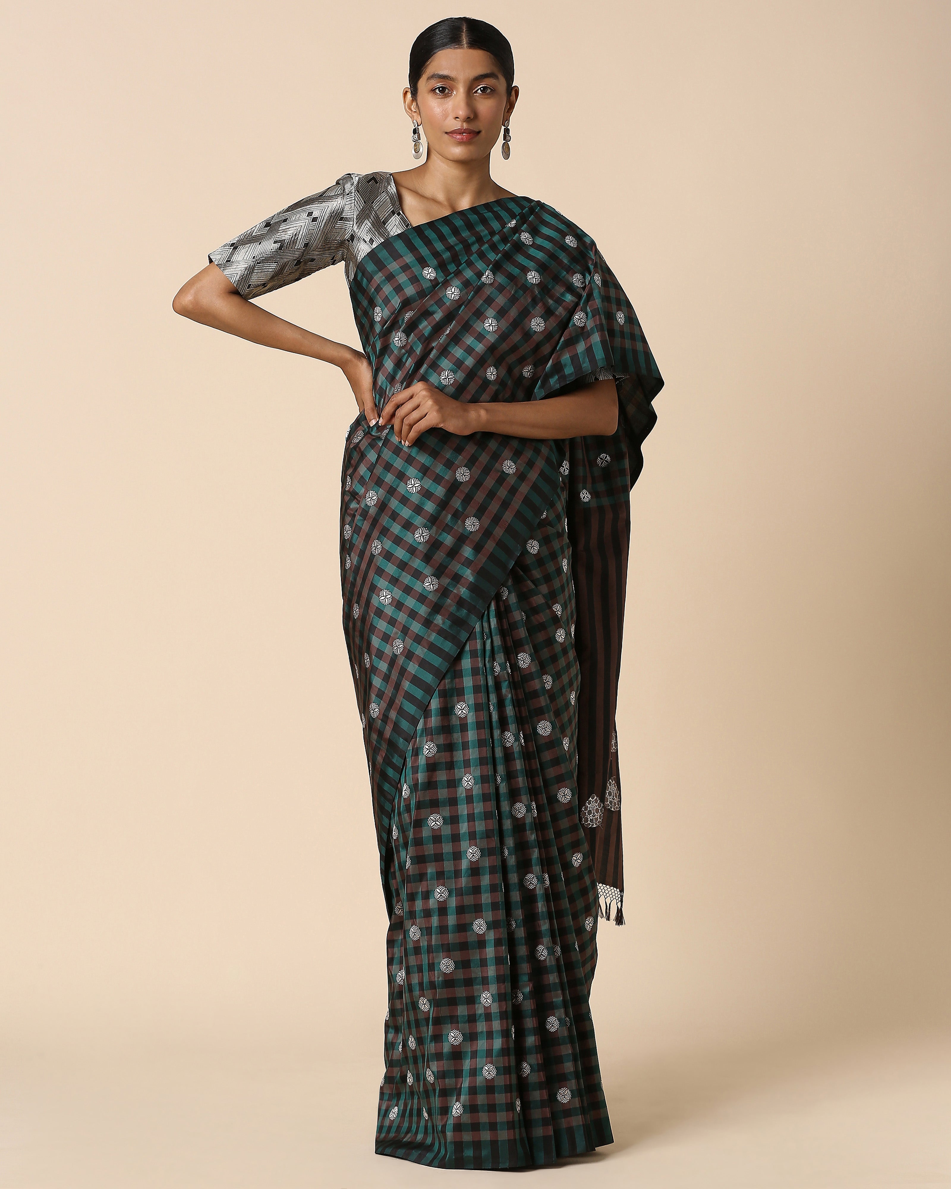 Smrutika Banarasi Kadwa Silk Saree
