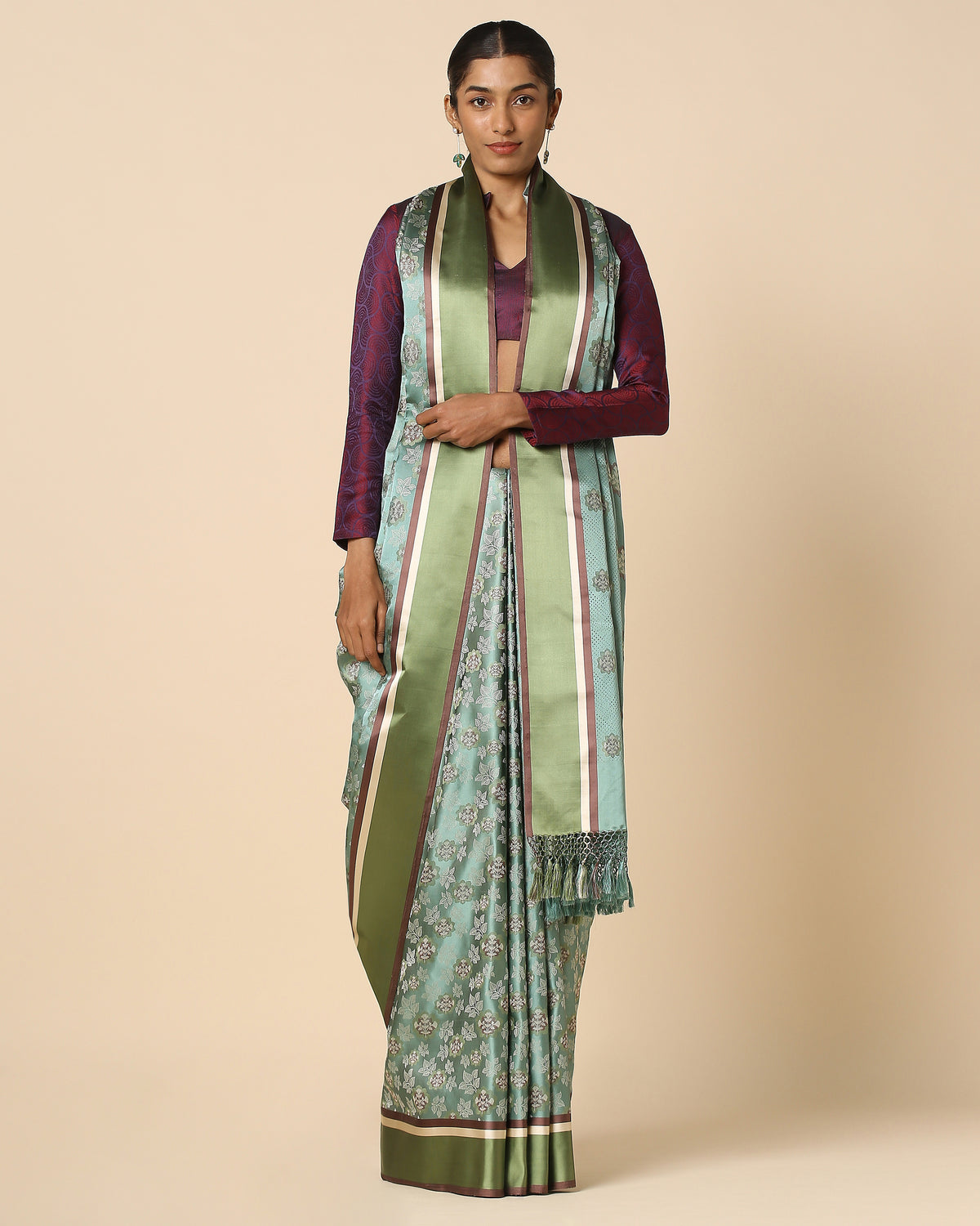 Seola Banarasi Tanchoi Silk Saree