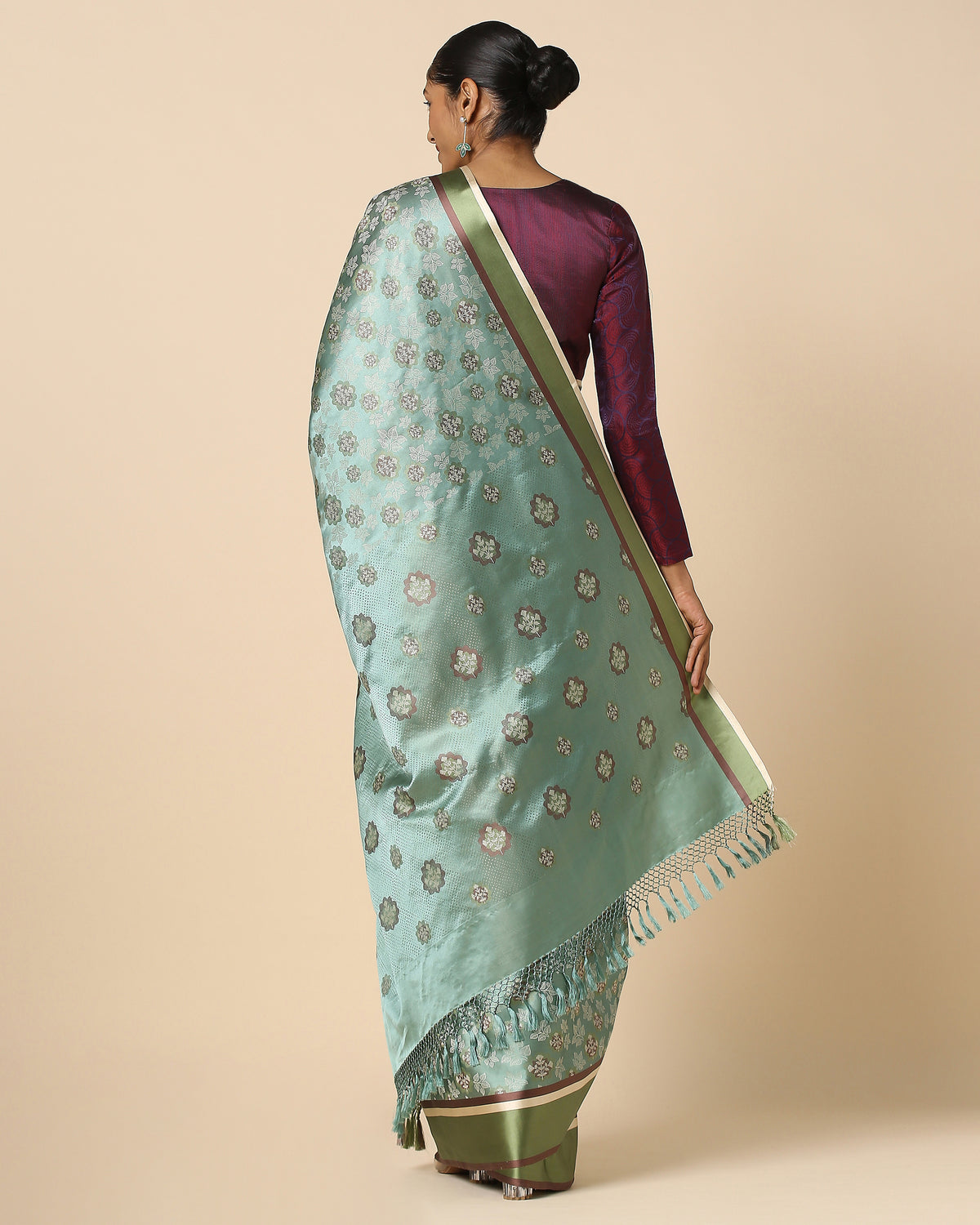 Seola Banarasi Tanchoi Silk Saree