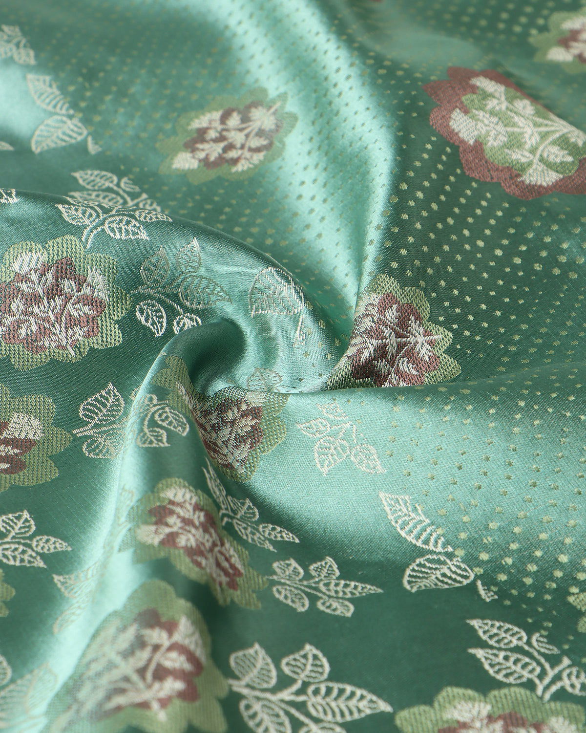 Seola Banarasi Tanchoi Silk Saree